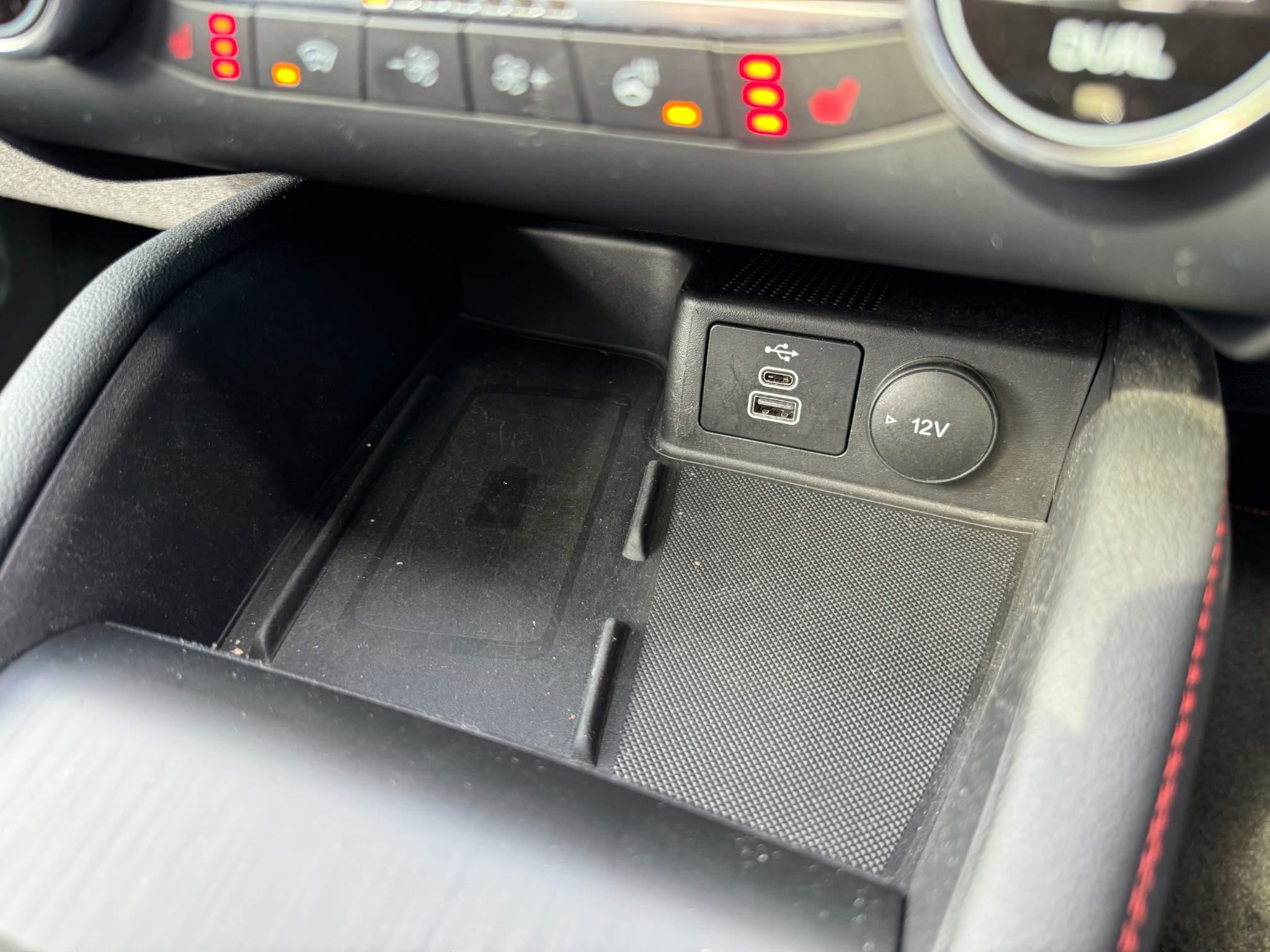 Ford Kuga Image 32