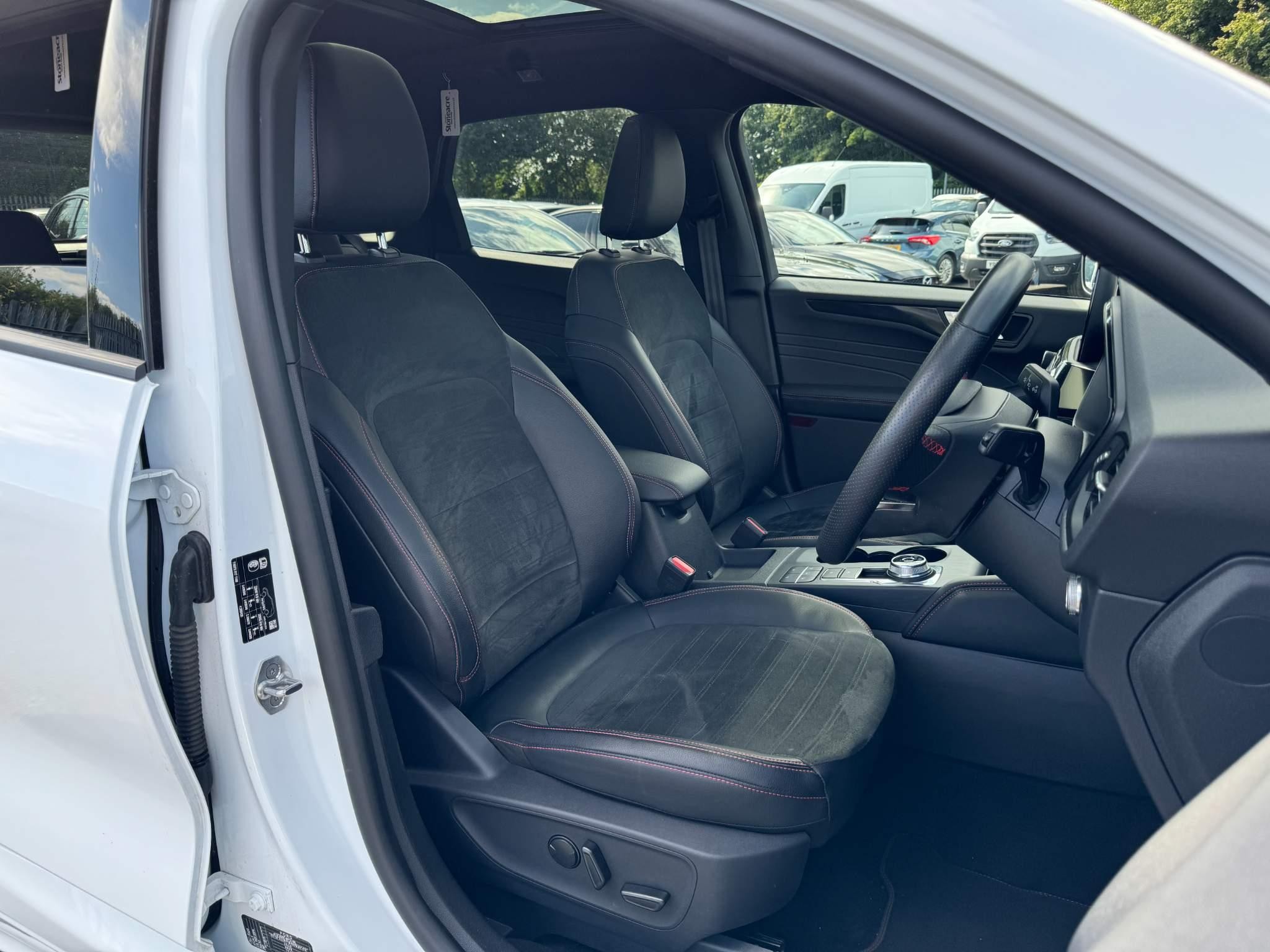 Ford Kuga Image 34