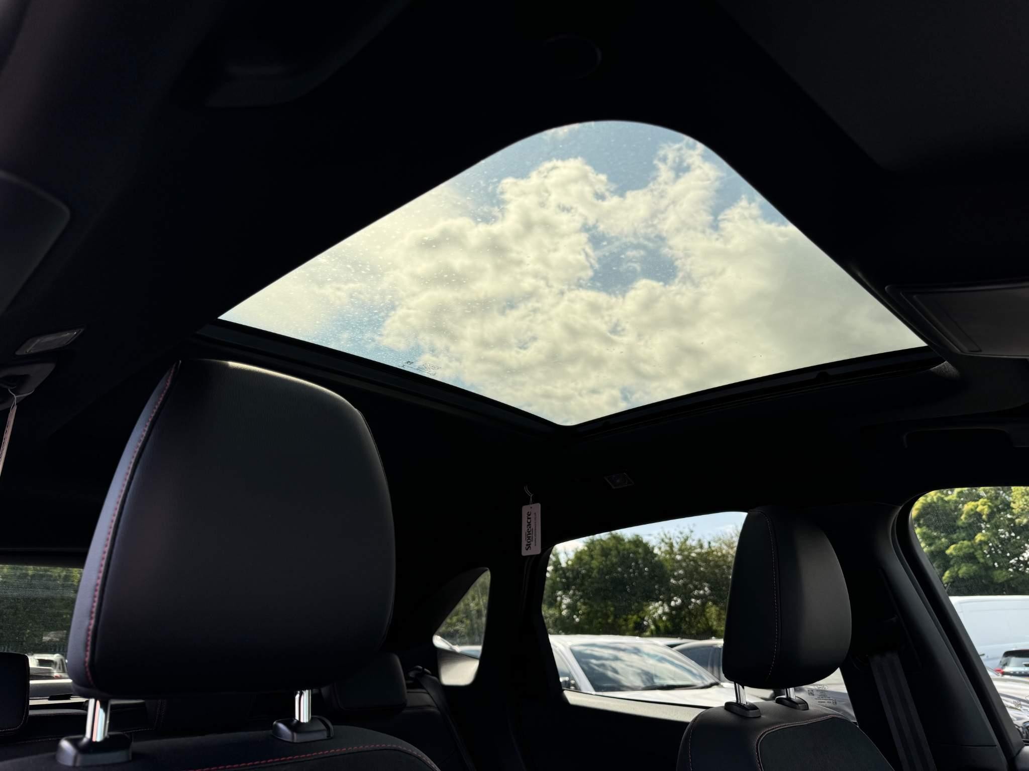 Ford Kuga Image 36