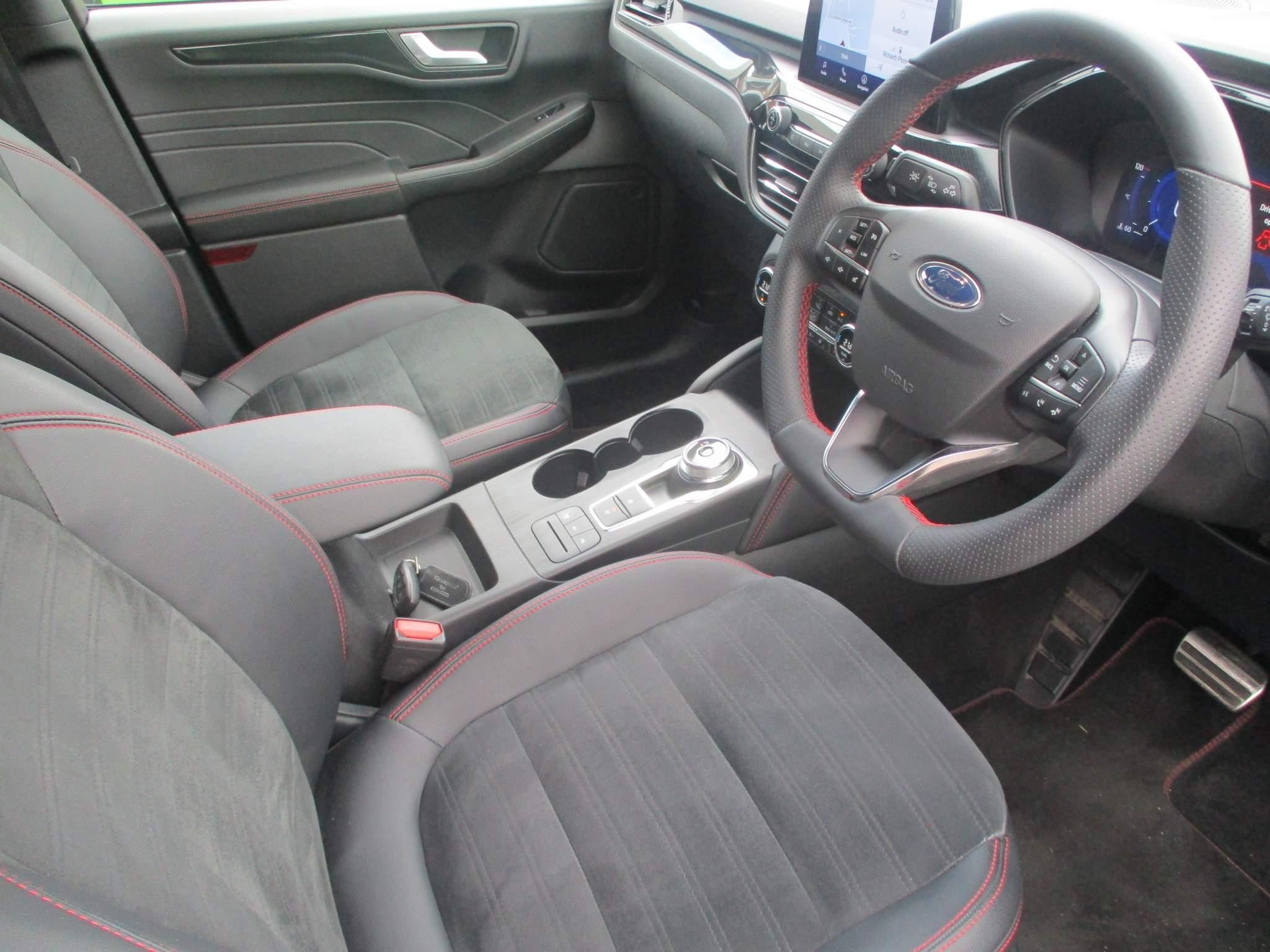 Ford Kuga Image 12