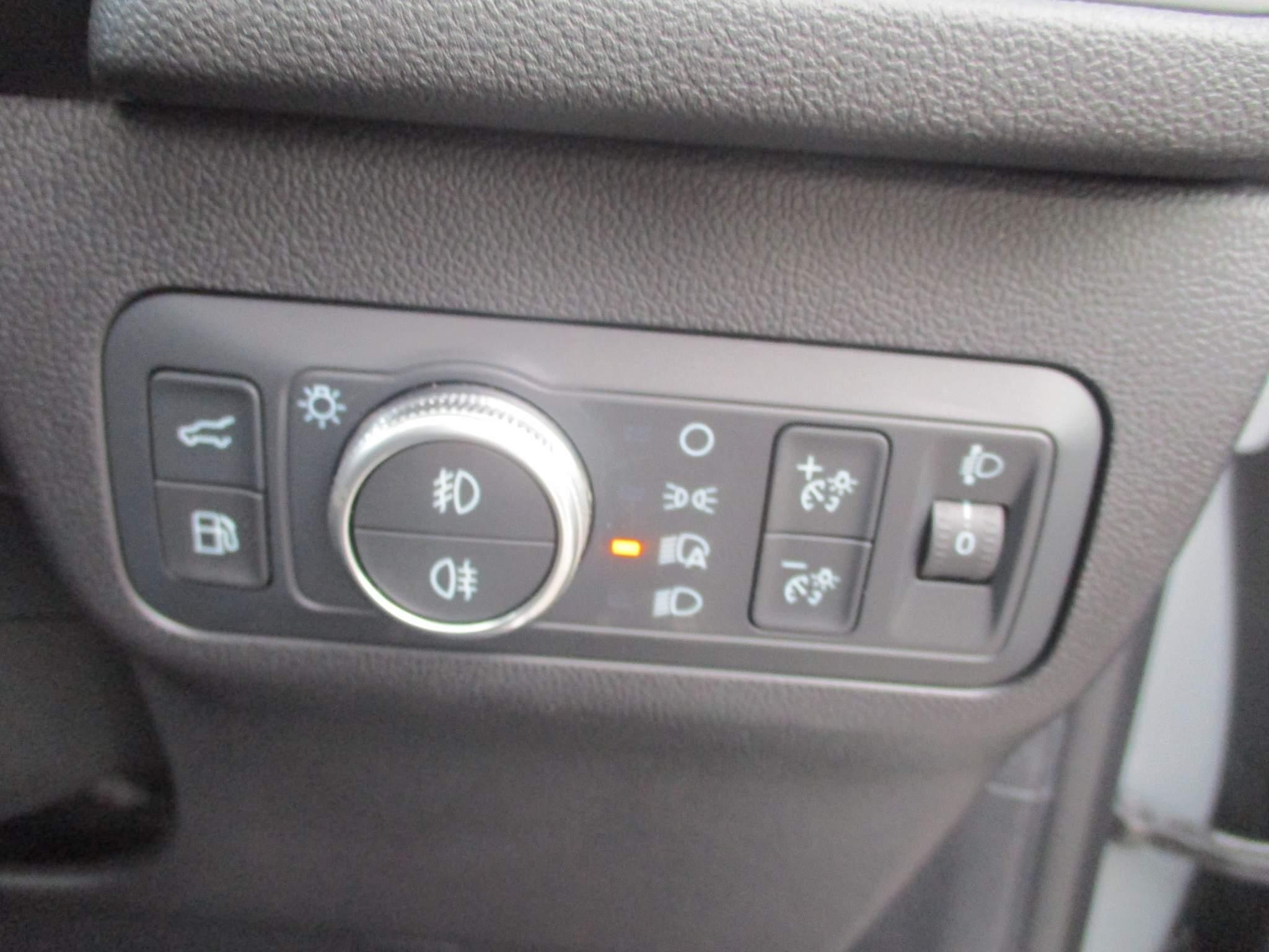 Ford Kuga Image 14
