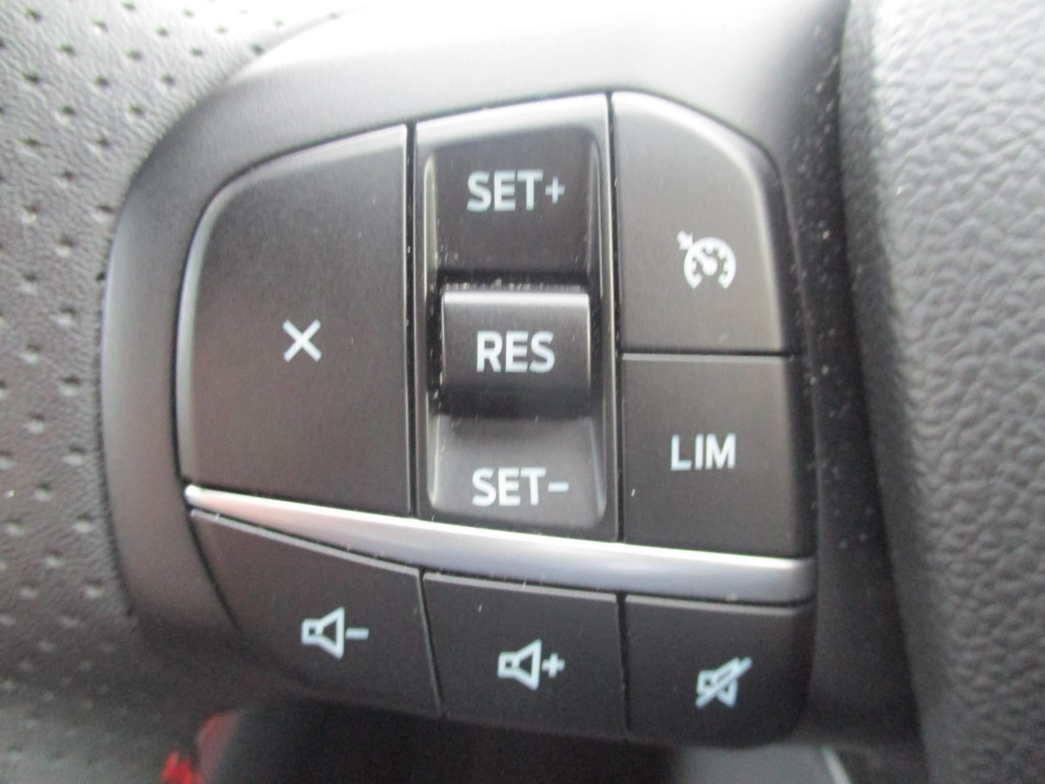 Ford Kuga Image 16