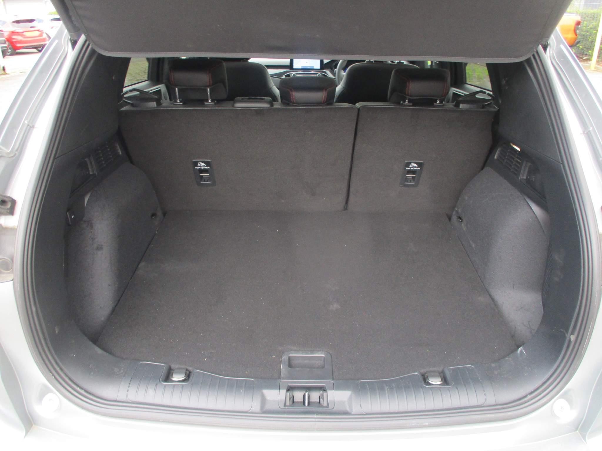 Ford Kuga Image 22