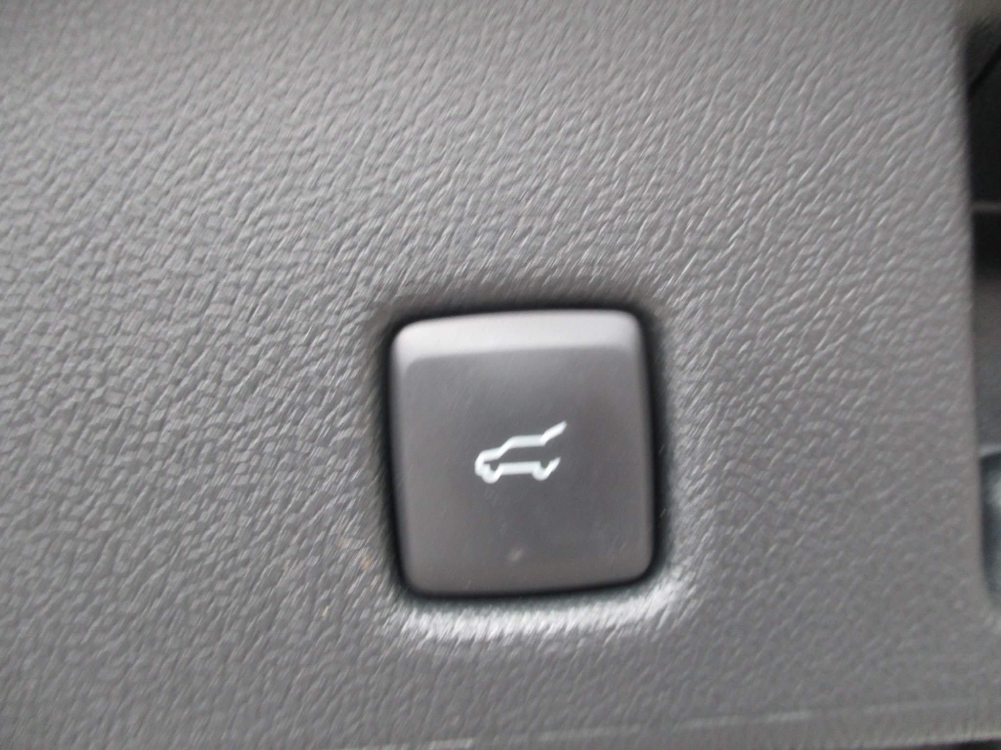 Ford Kuga Image 23