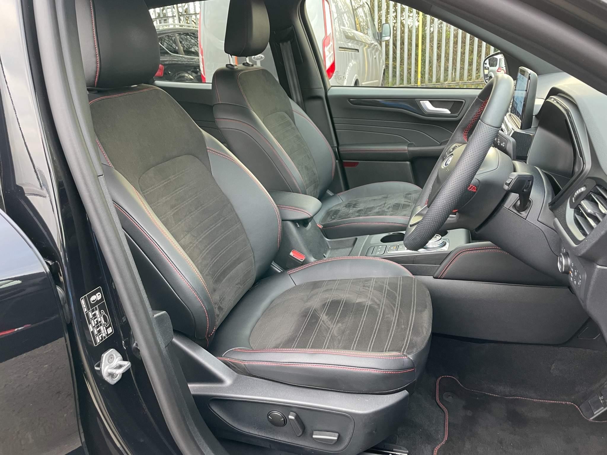 Ford Kuga Image 15
