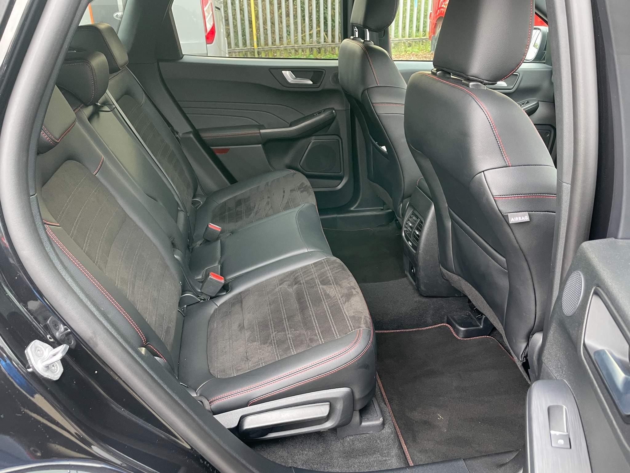 Ford Kuga Image 16