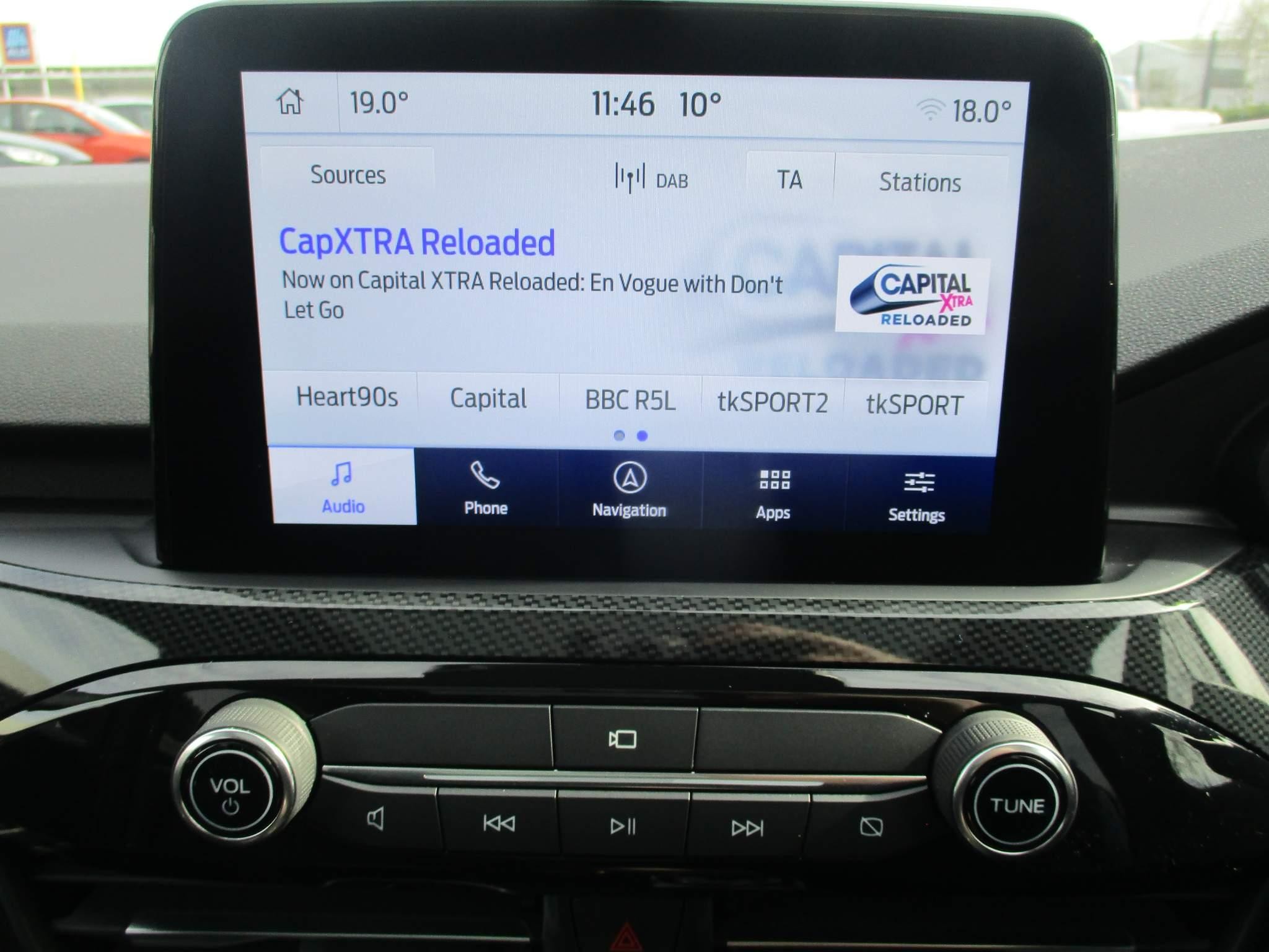 Ford Kuga Image 18