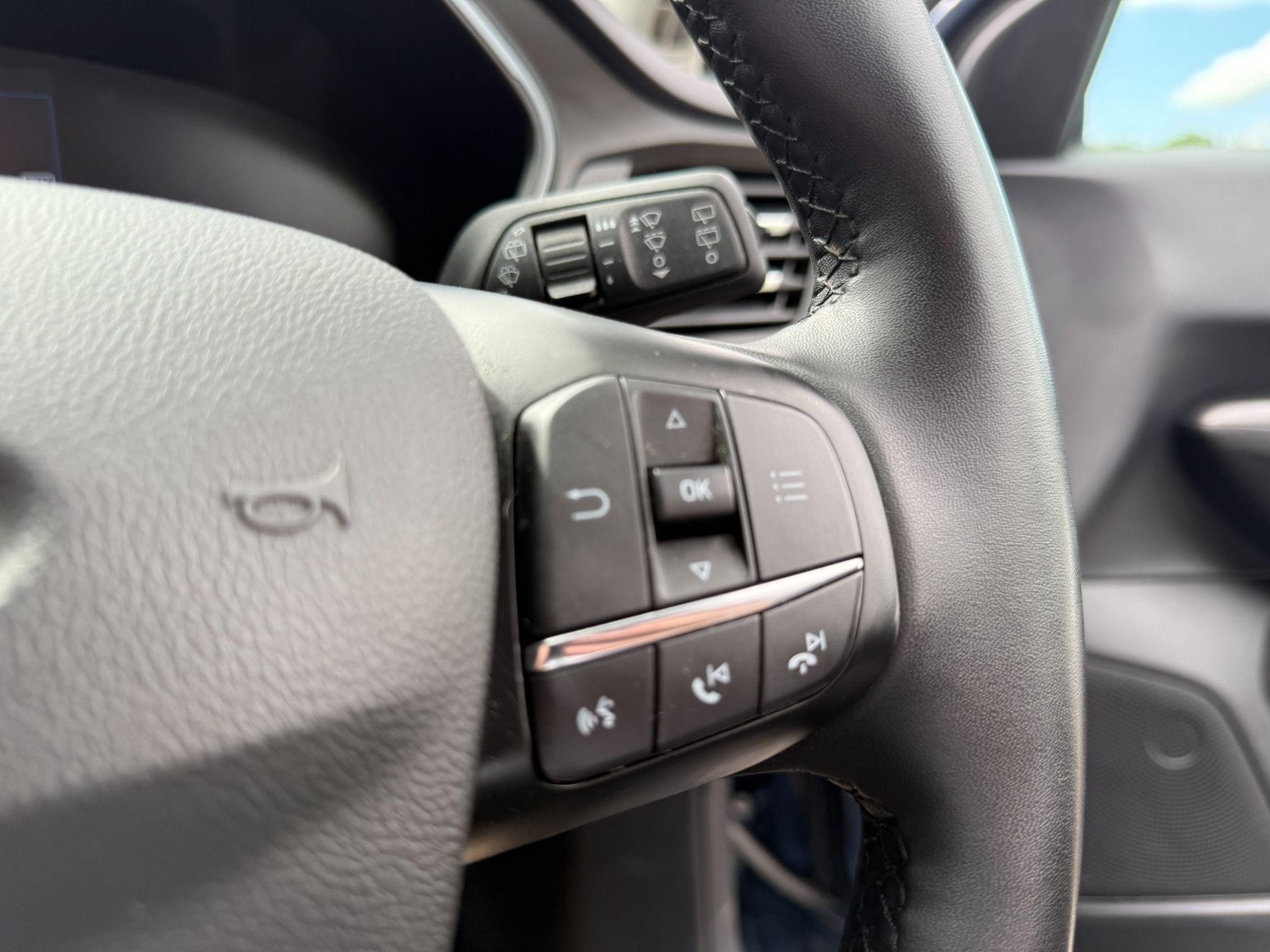Ford Focus Image 19