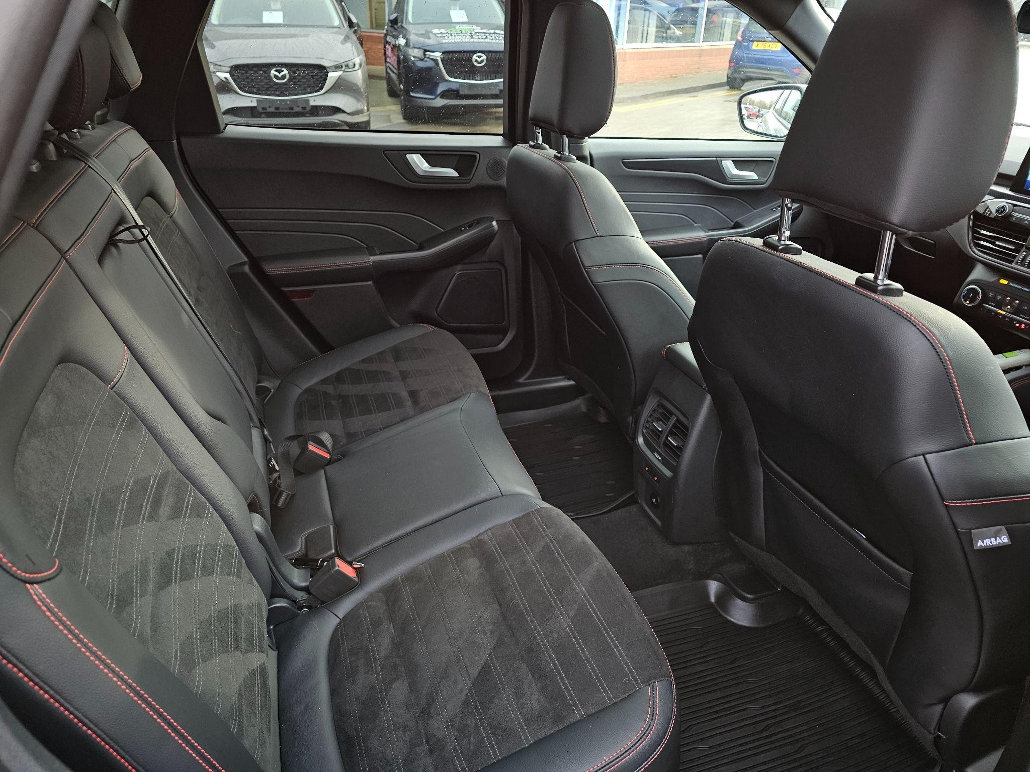 Ford Kuga Image 21