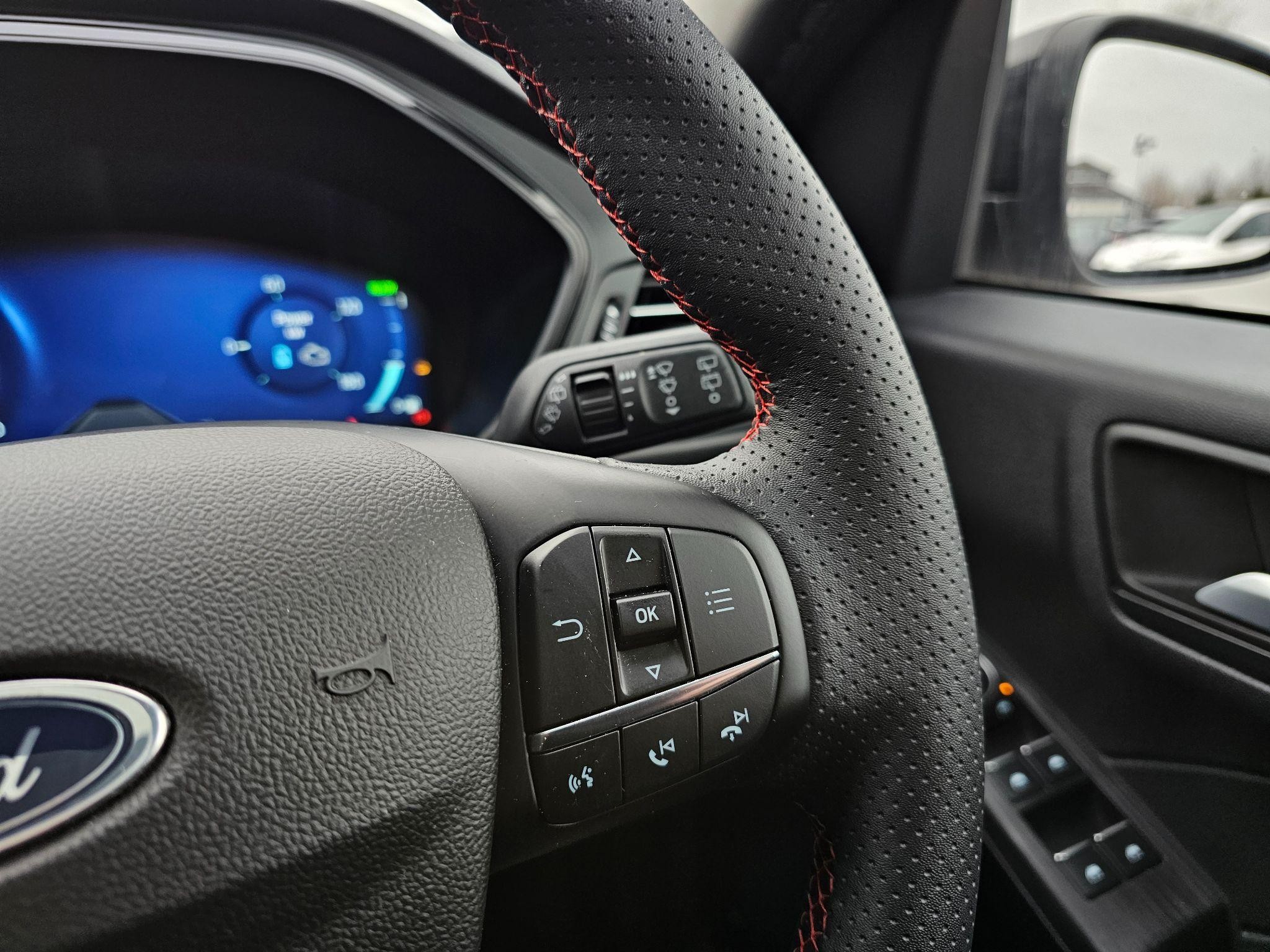Ford Kuga Image 25