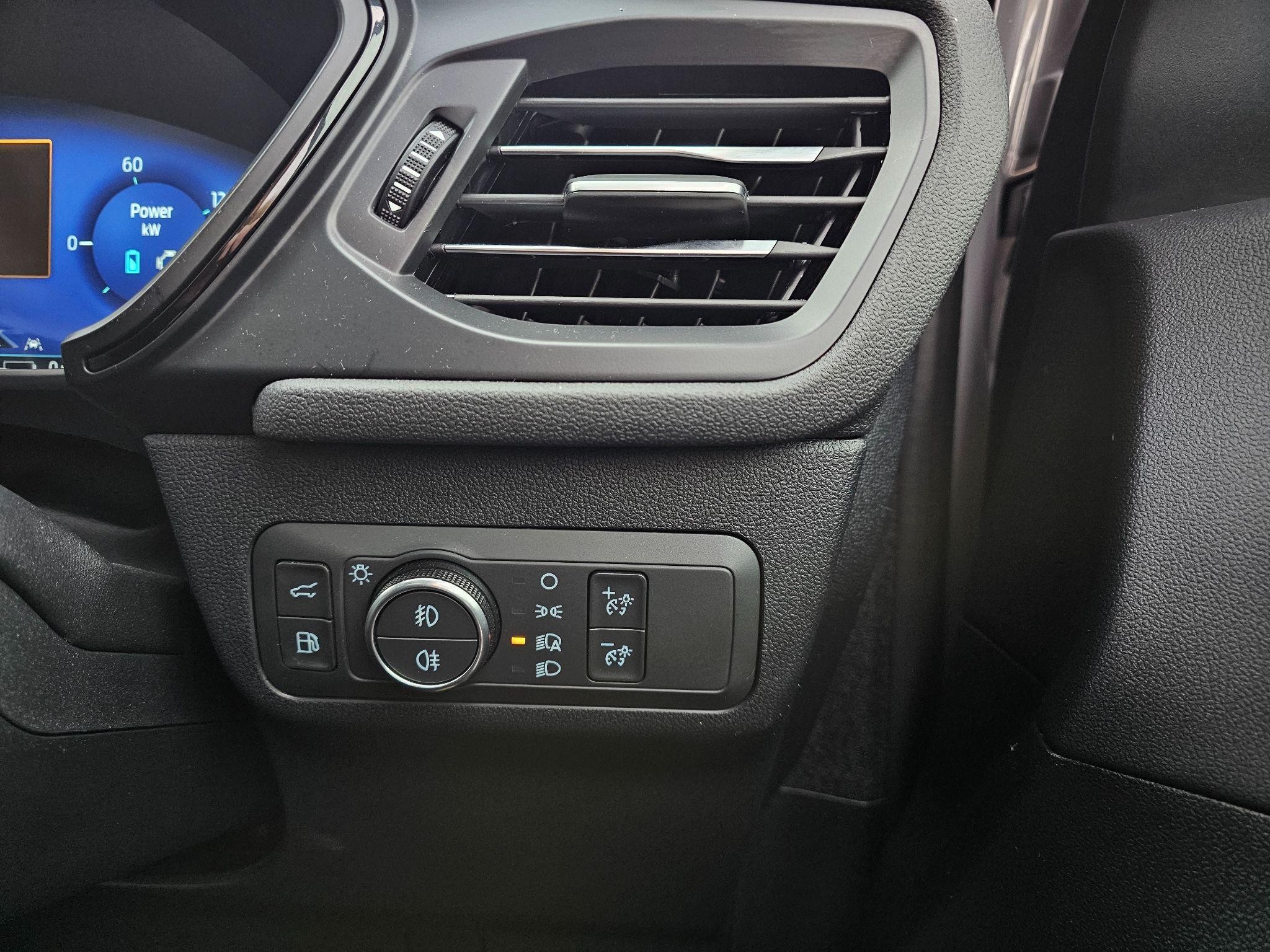 Ford Kuga Image 26