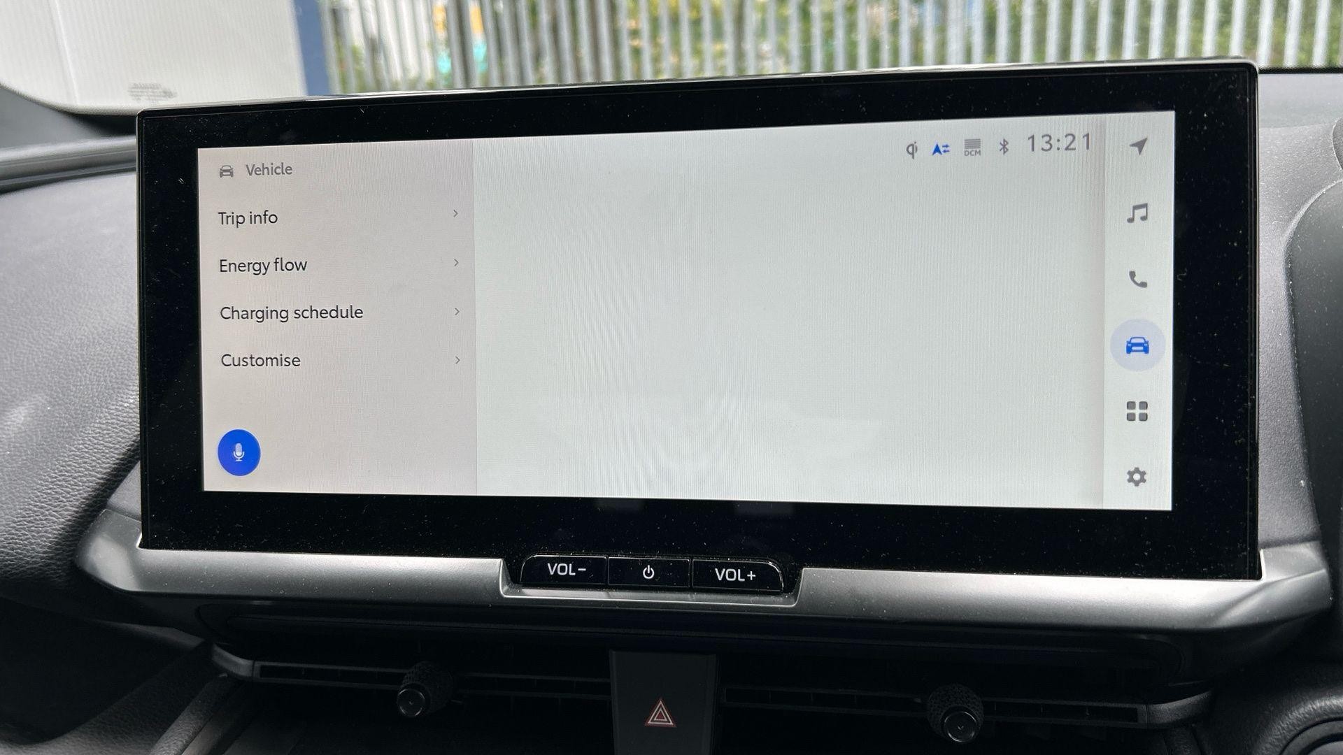 Toyota C-HR Image 26