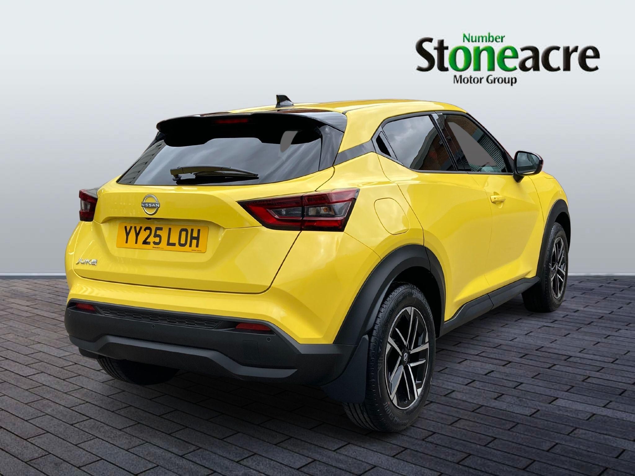 Nissan Juke Image 8