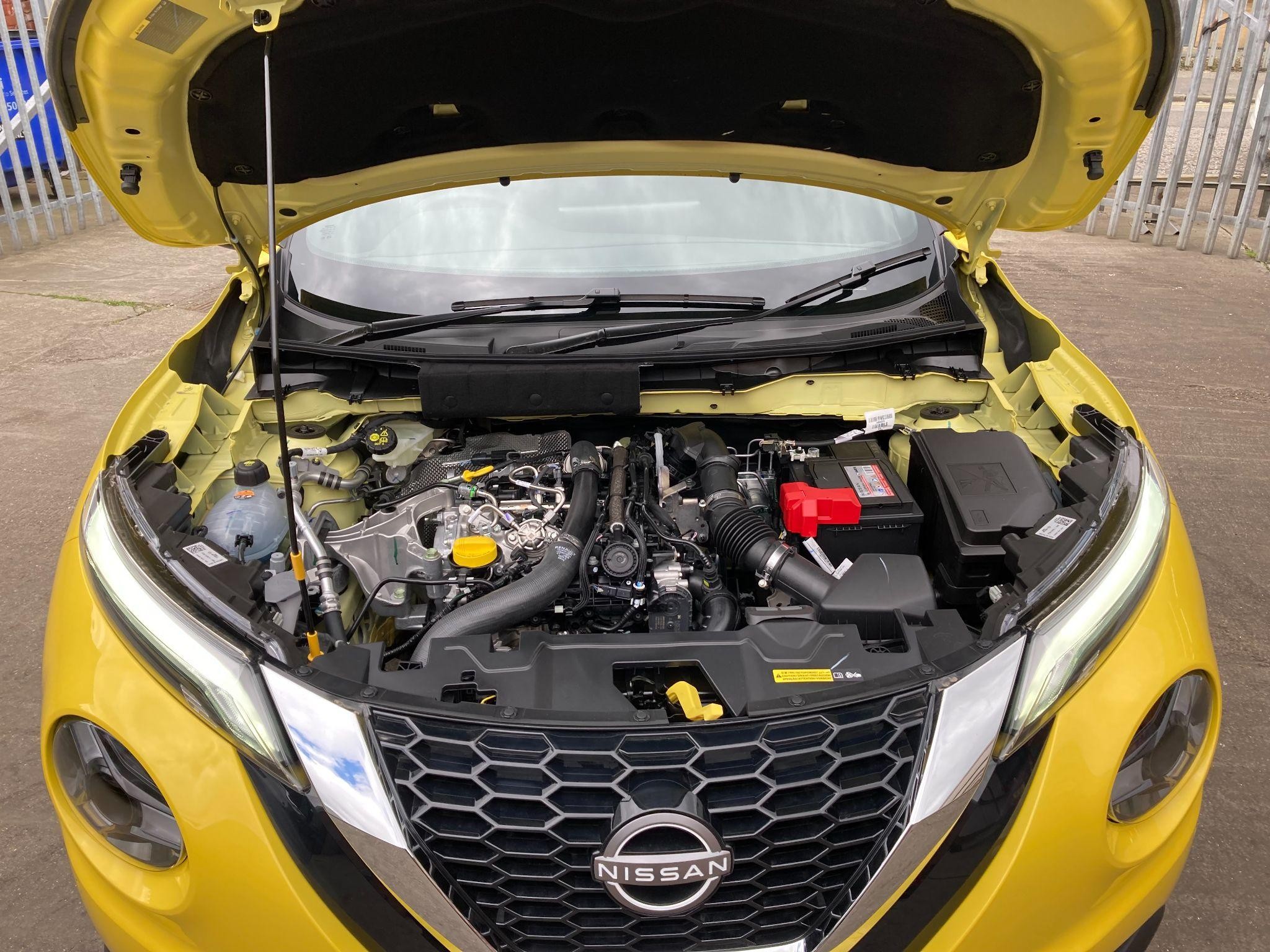 Nissan Juke Image 9
