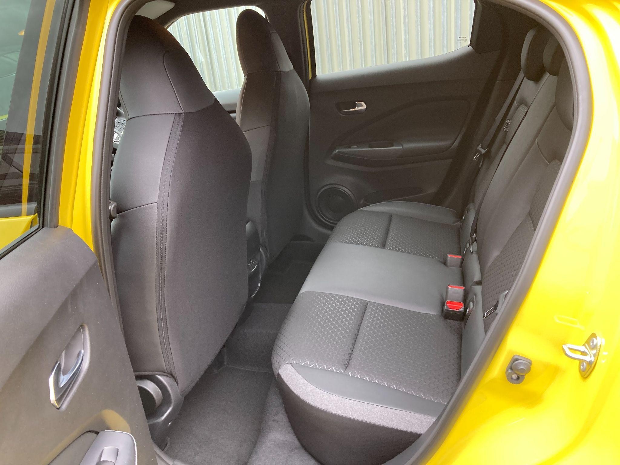 Nissan Juke Image 12