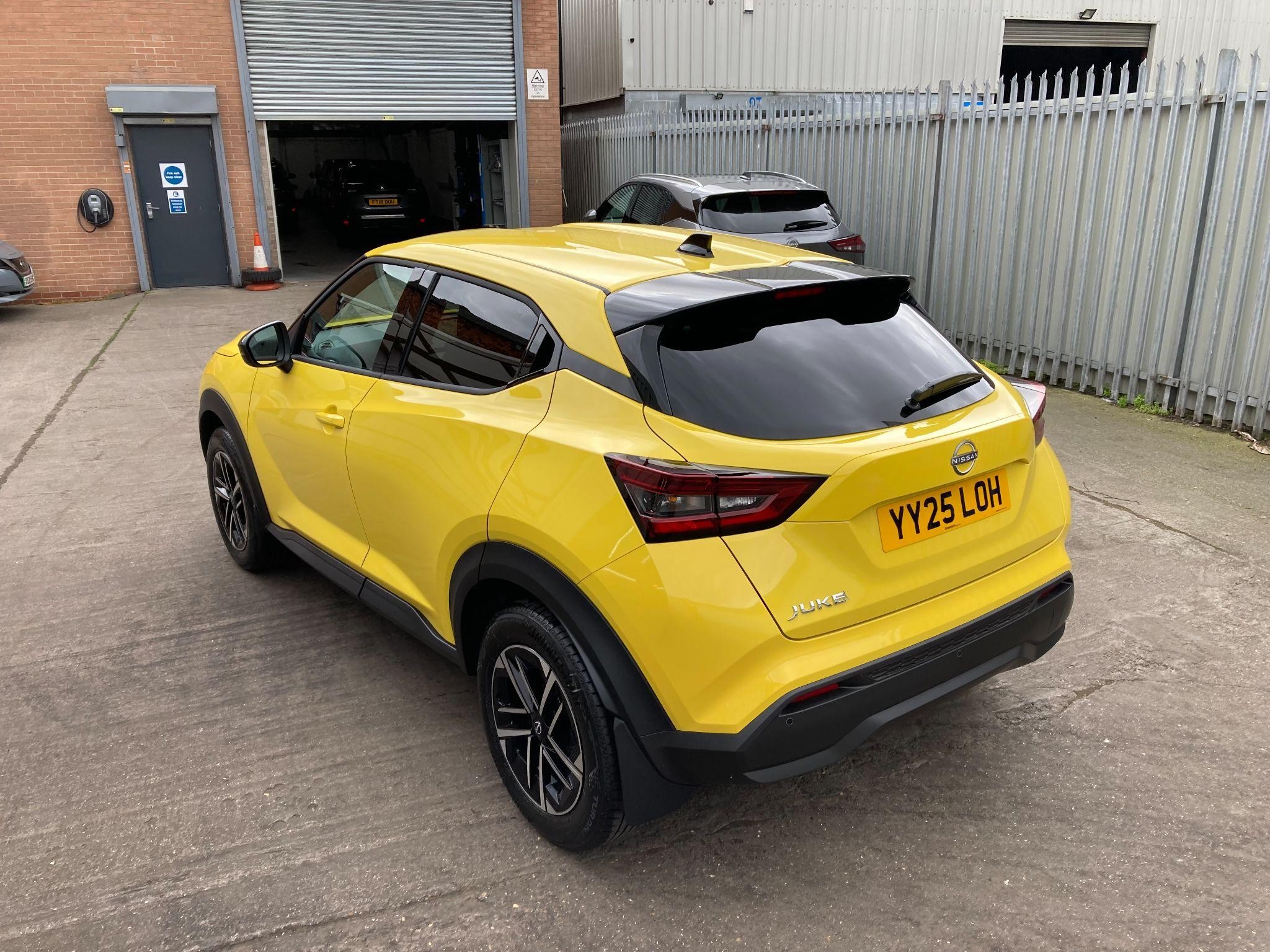 Nissan Juke Image 35