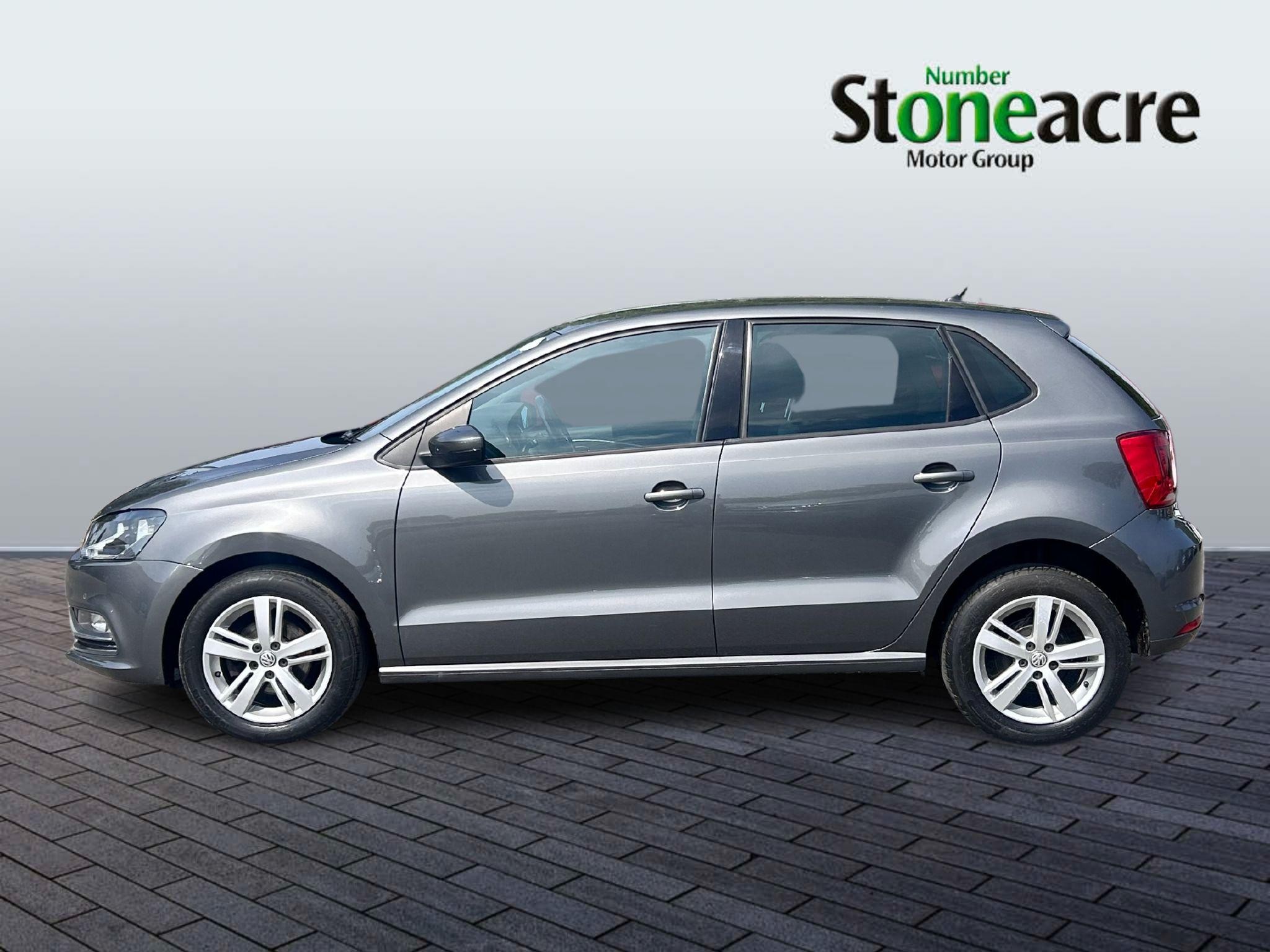 Volkswagen Polo Image 6