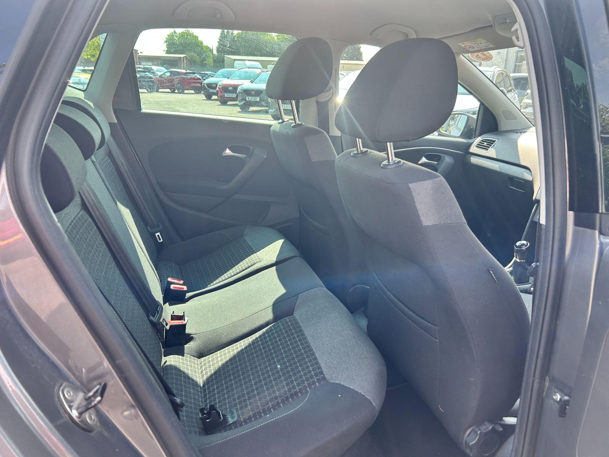 Volkswagen Polo Image 18