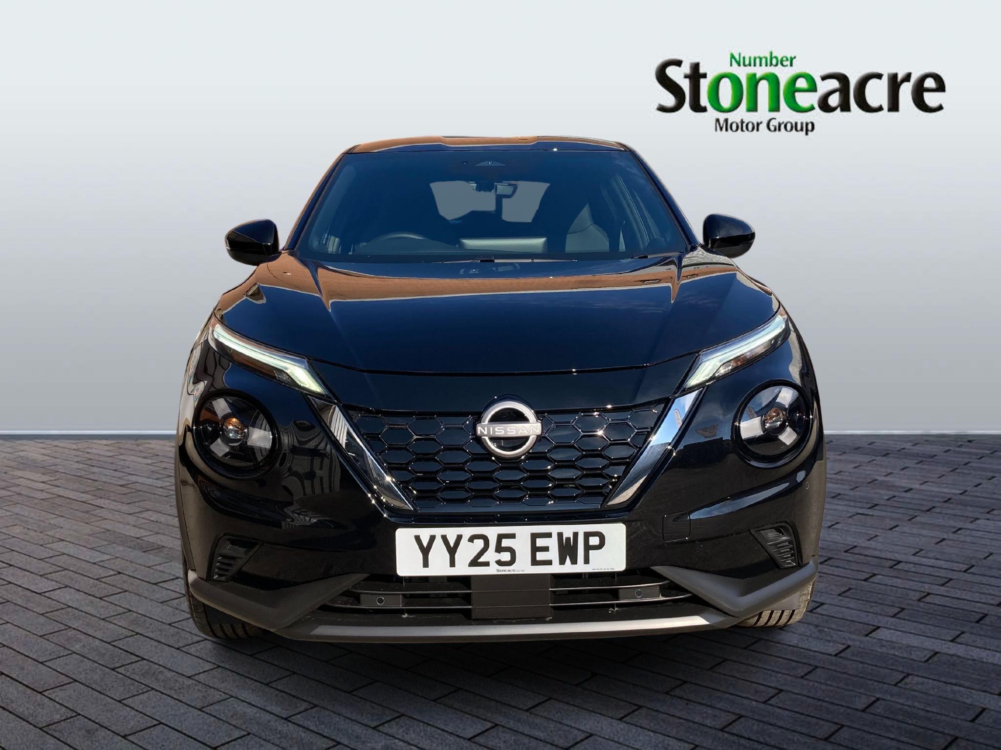 Nissan Juke Image 2