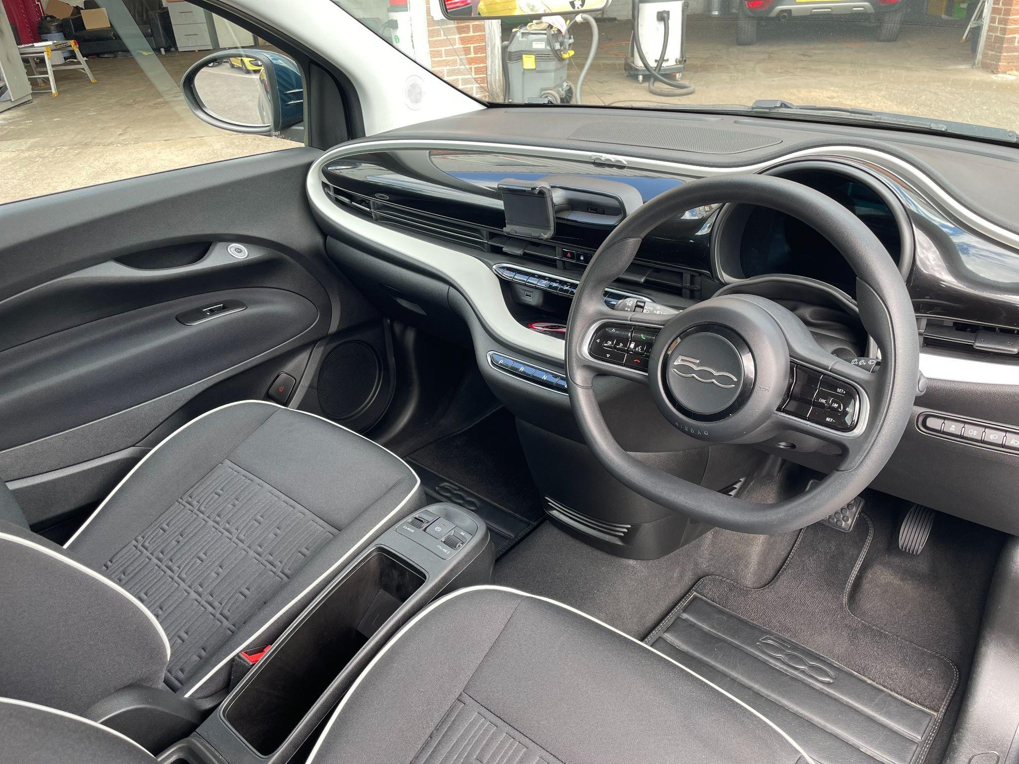 Fiat 500e Image 20
