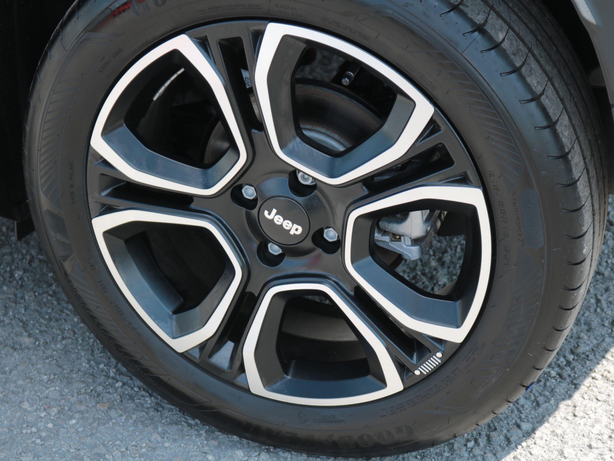 Jeep Avenger Image 9