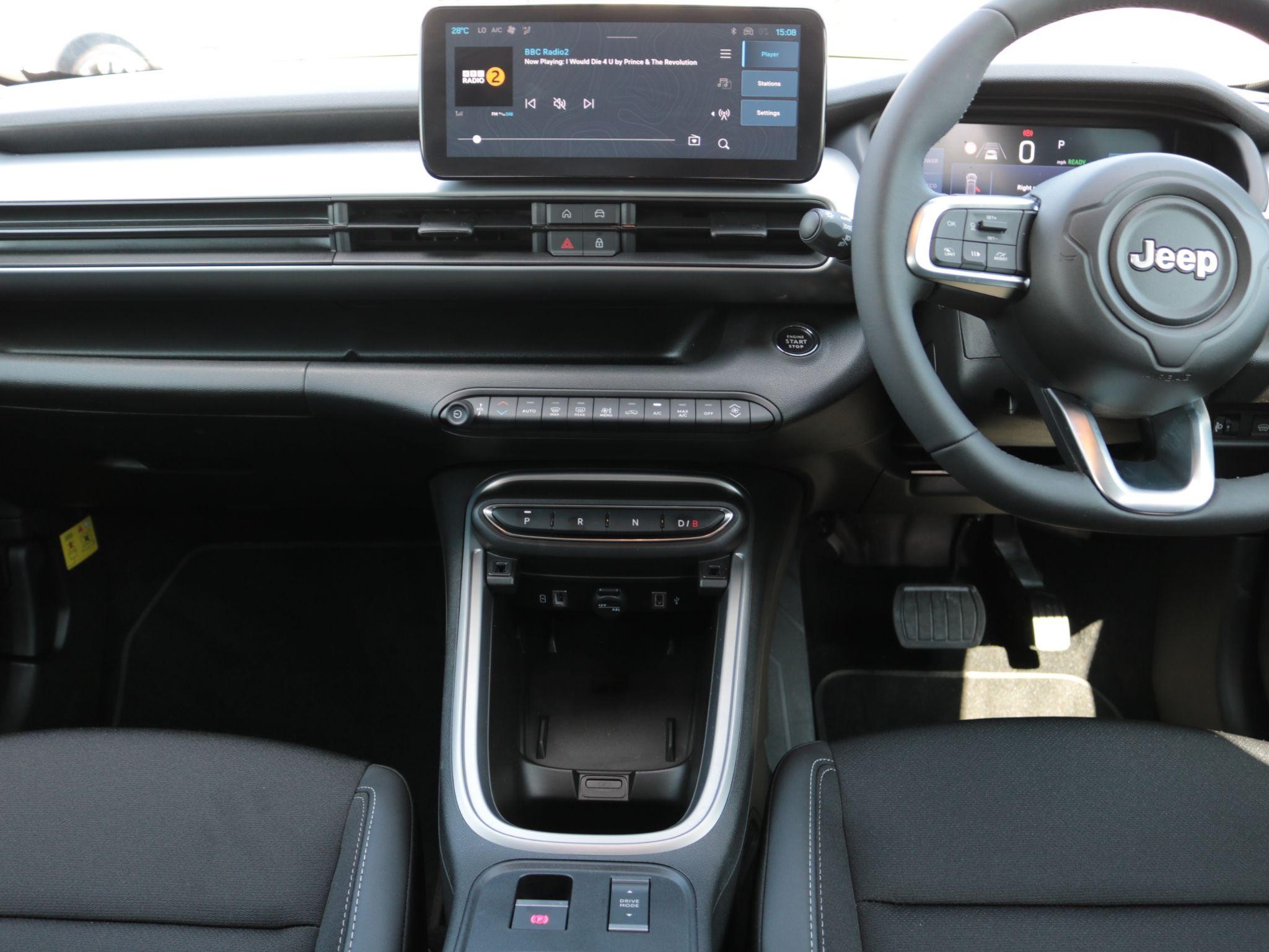 Jeep Avenger Image 21