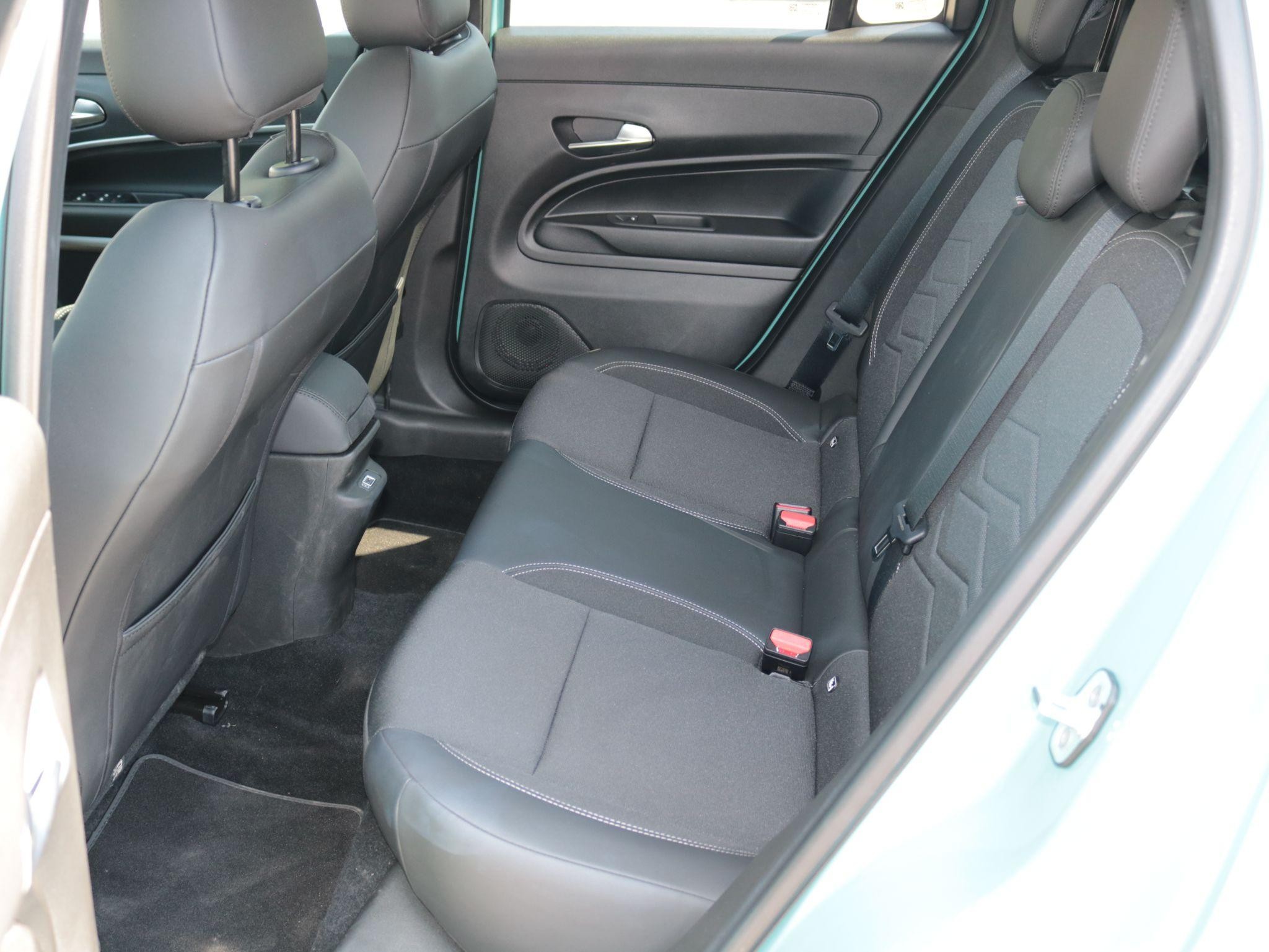 Jeep Avenger Image 23