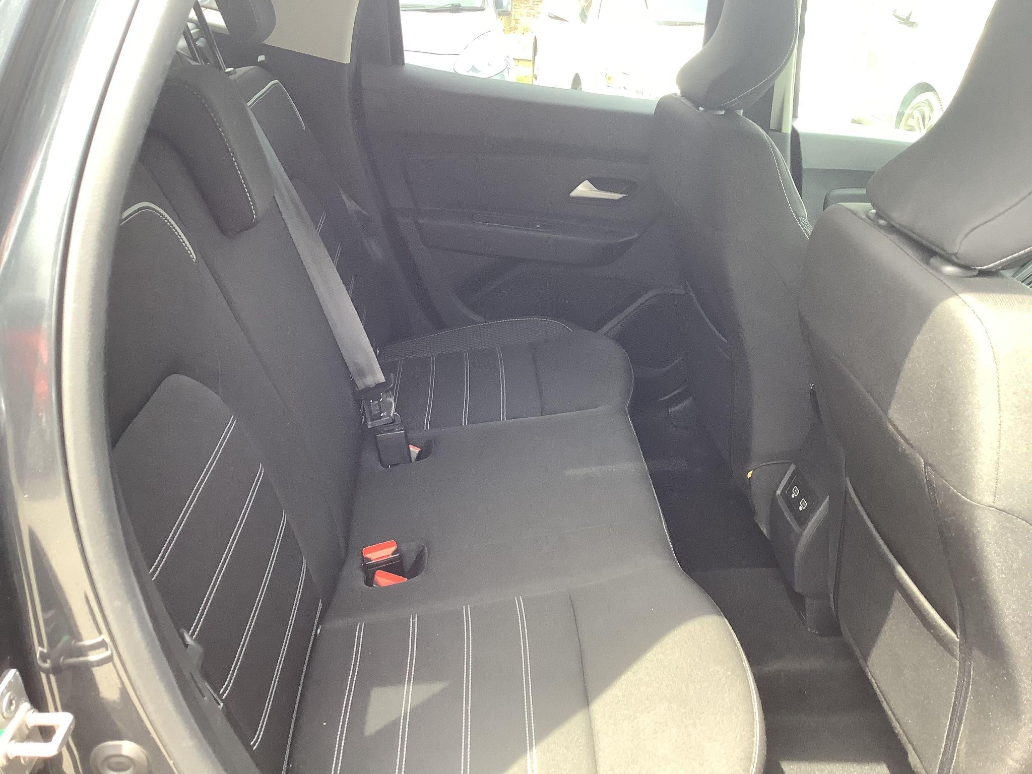 Dacia Duster Image 10