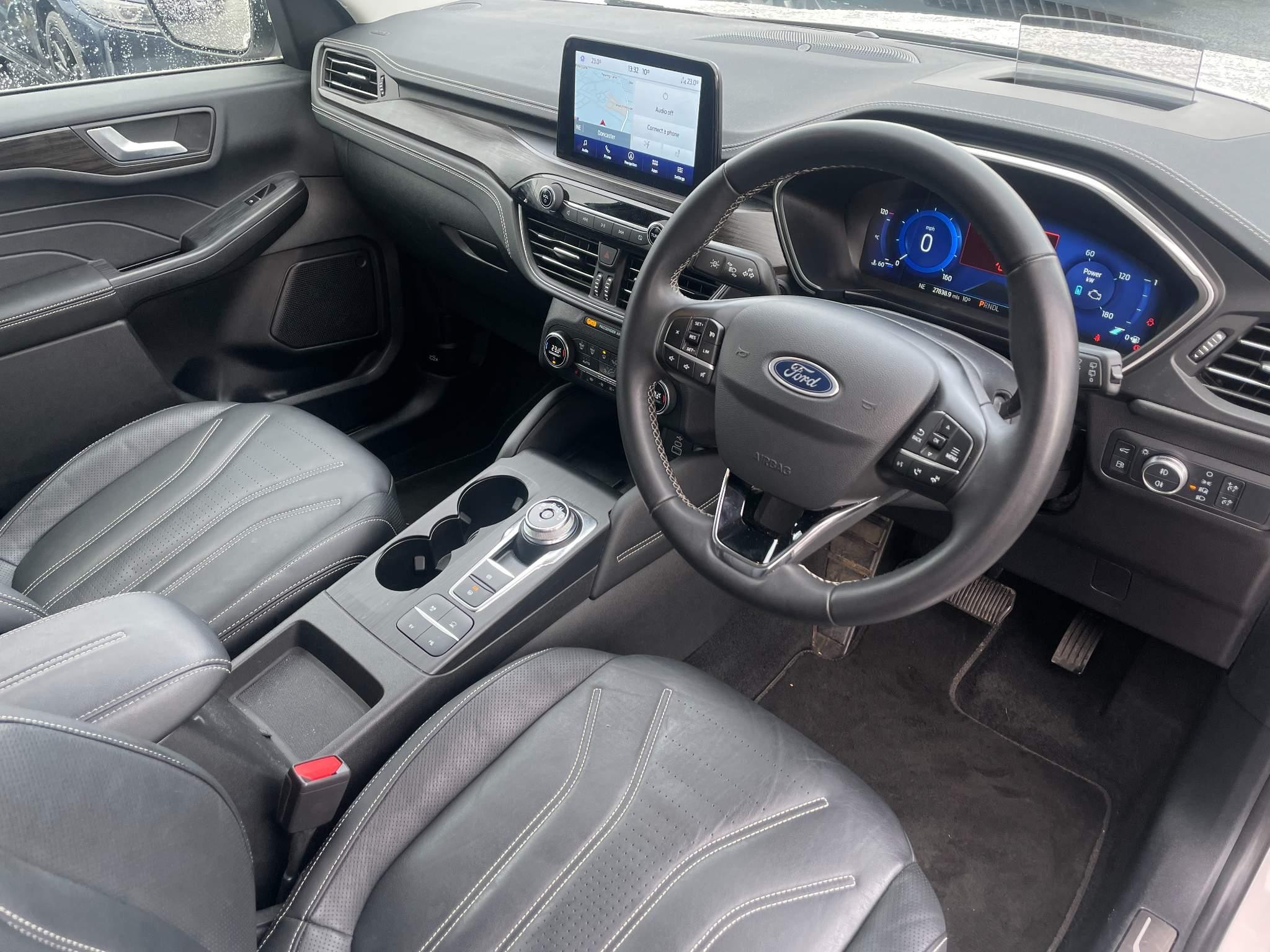 Ford Kuga Image 18