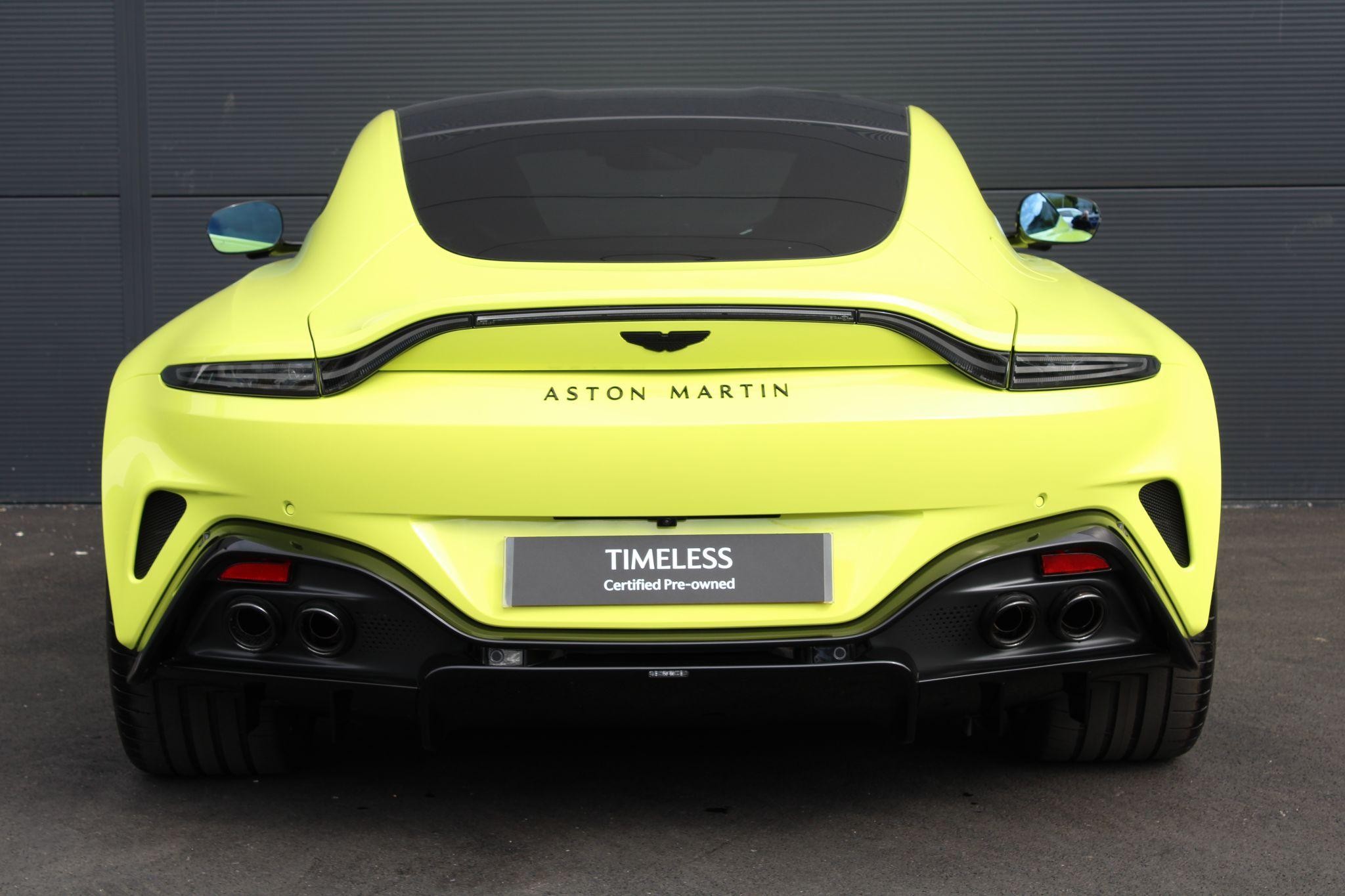Aston Martin Vantage Image 48