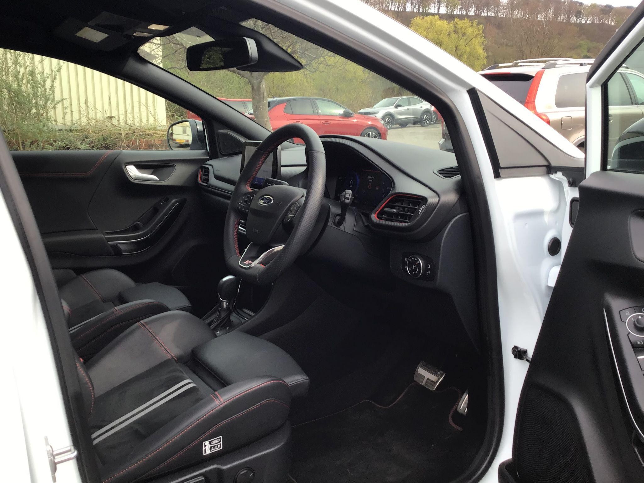 Ford Puma Image 17