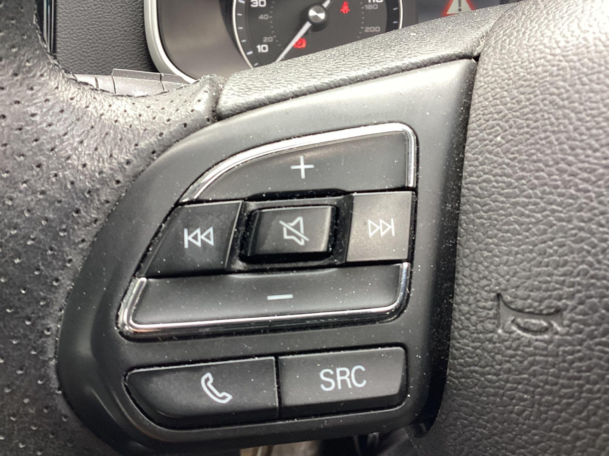 MG ZS EV Image 22