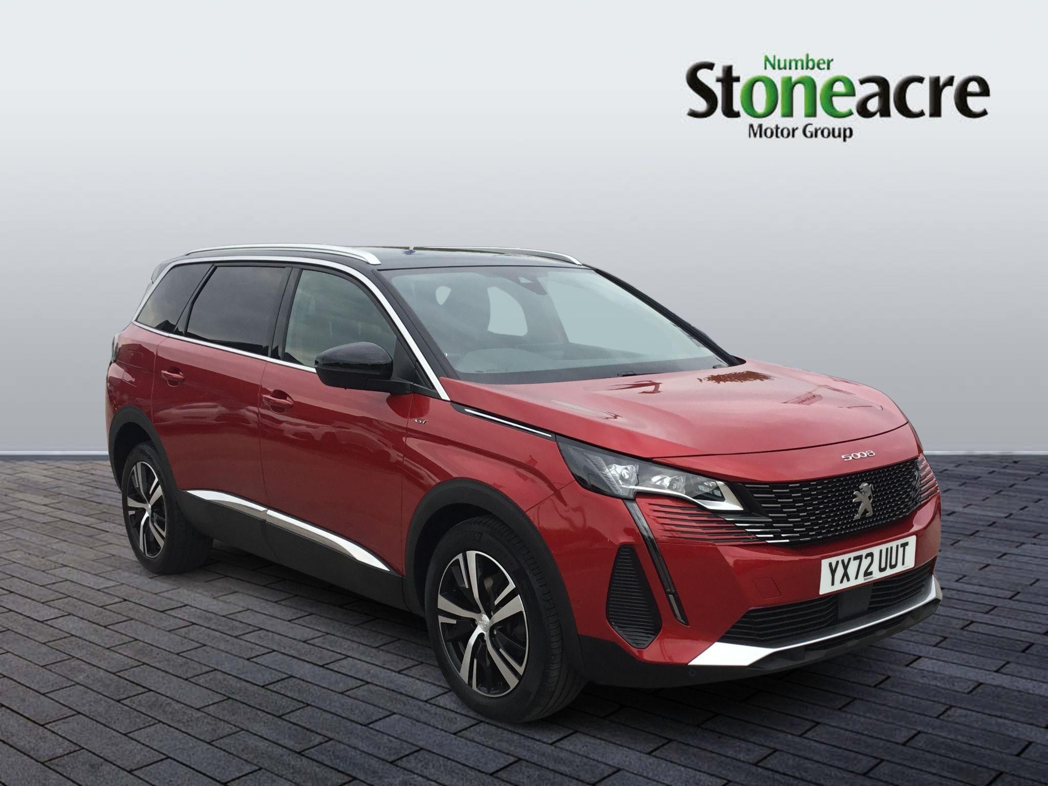 Peugeot 5008 Image 1