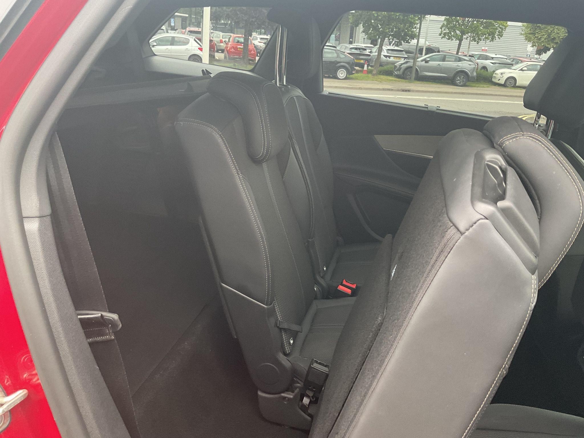 Peugeot 5008 Image 20