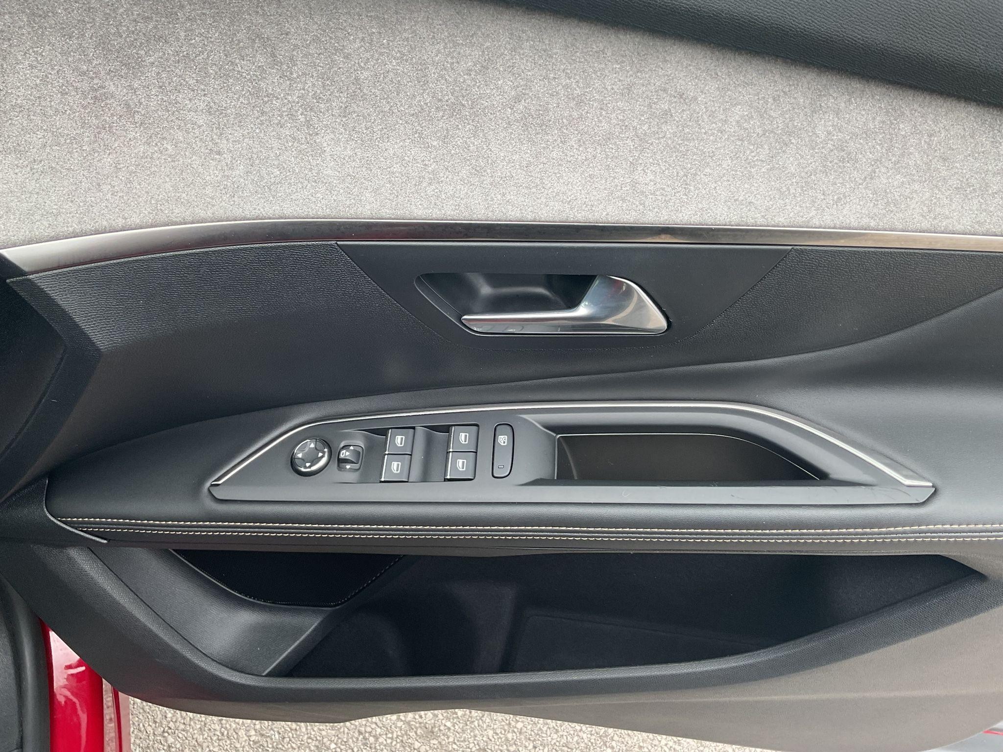Peugeot 5008 Image 26