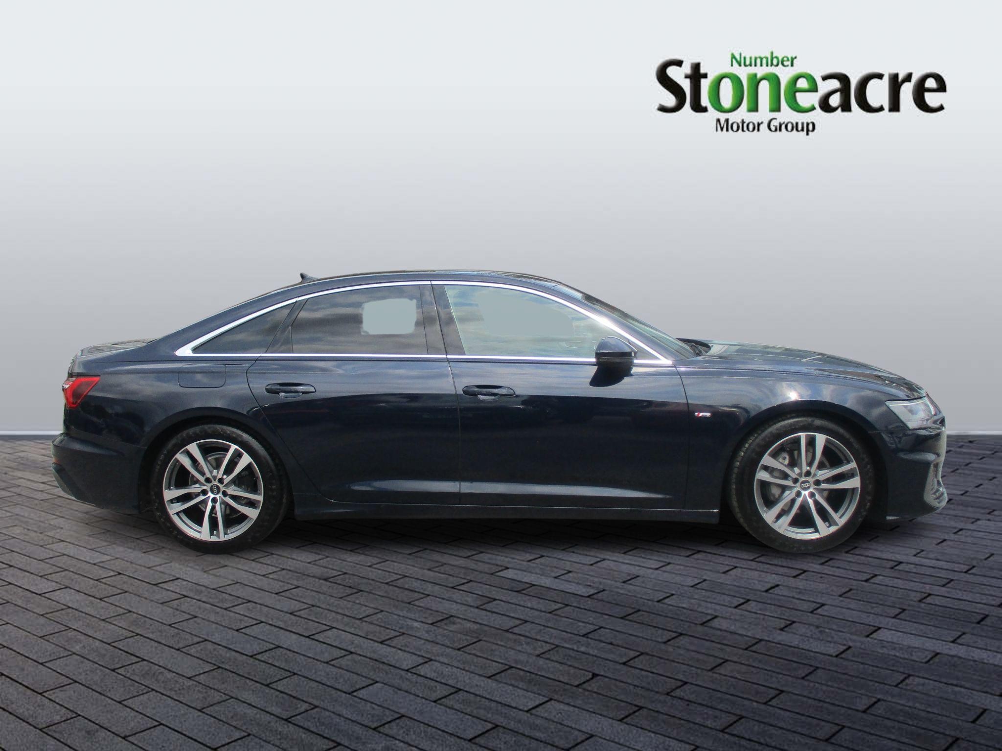 Audi A6 Saloon Image 8