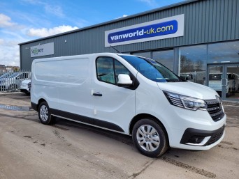 Renault Trafic LL30 Blue dCi 130 Extra Panel Van MY23 YS24VFL Image 2