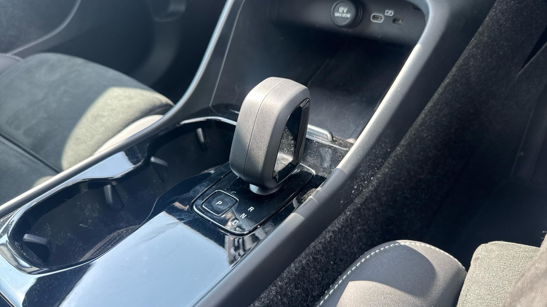 Volvo C40 Image 25