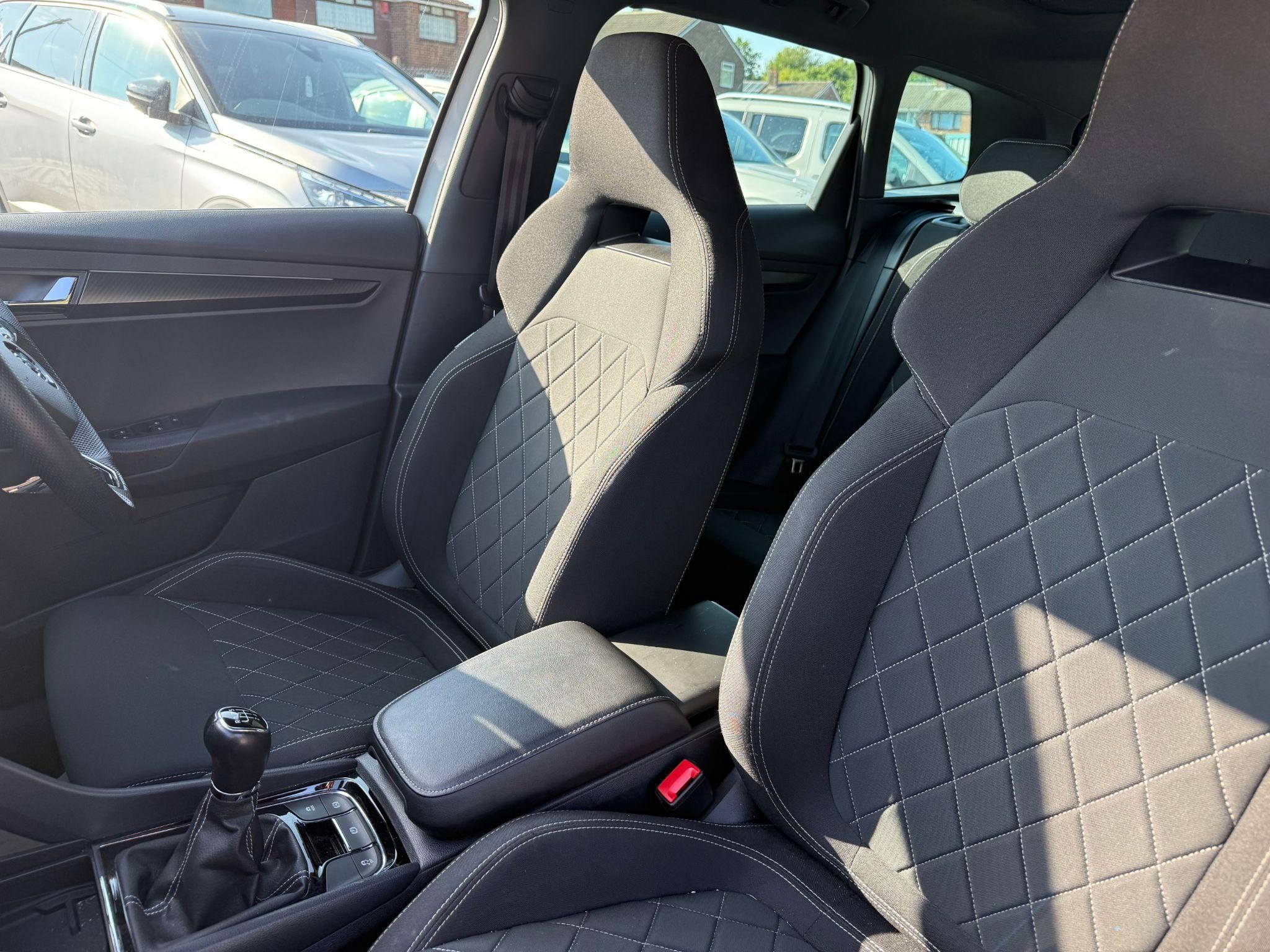 Skoda Karoq Image 17