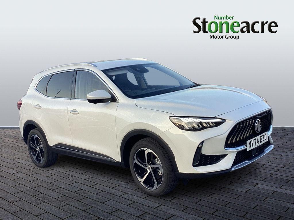 MG HS Plug-In Hybrid Image 1