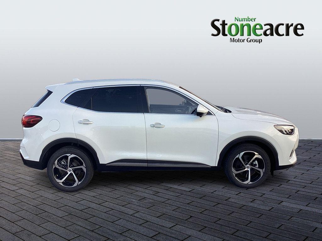 MG HS Plug-In Hybrid Image 9