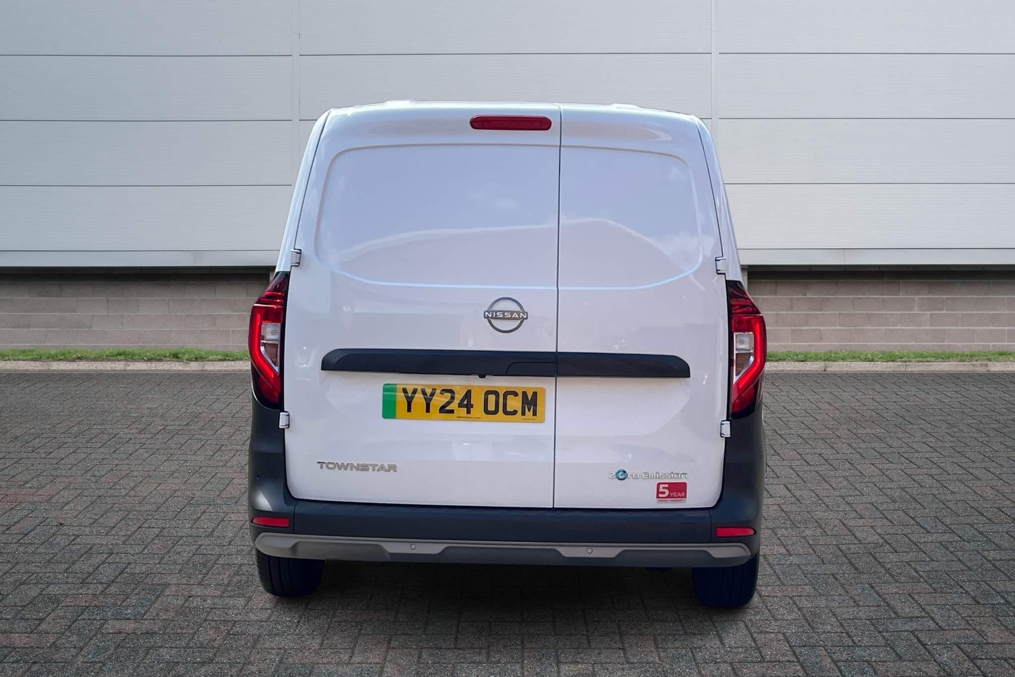Nissan Townstar Image 6
