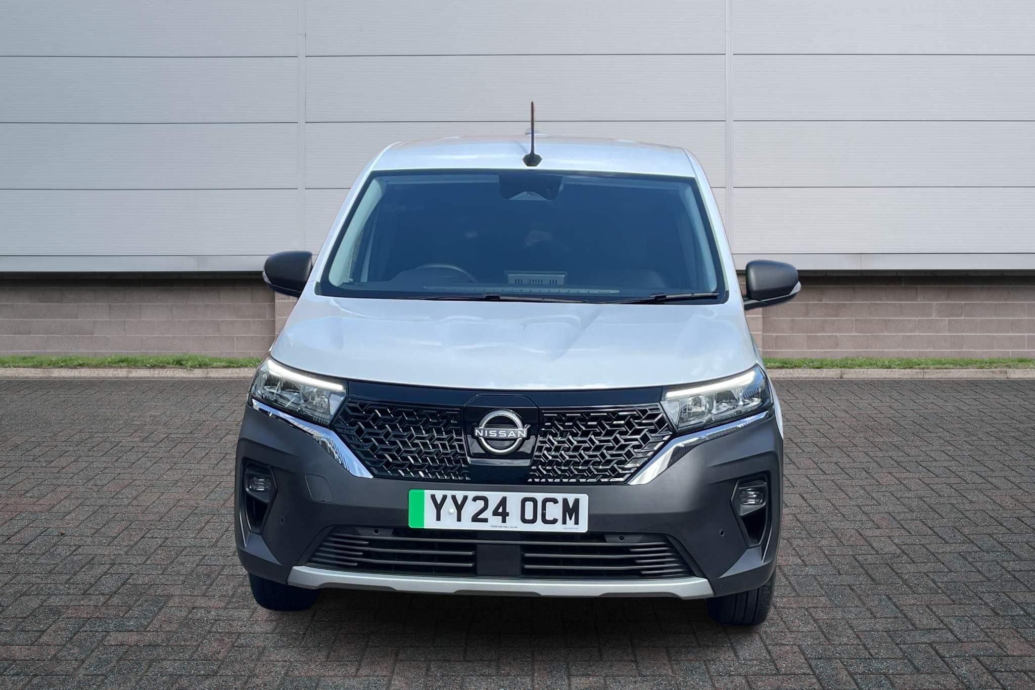 Nissan Townstar Image 9