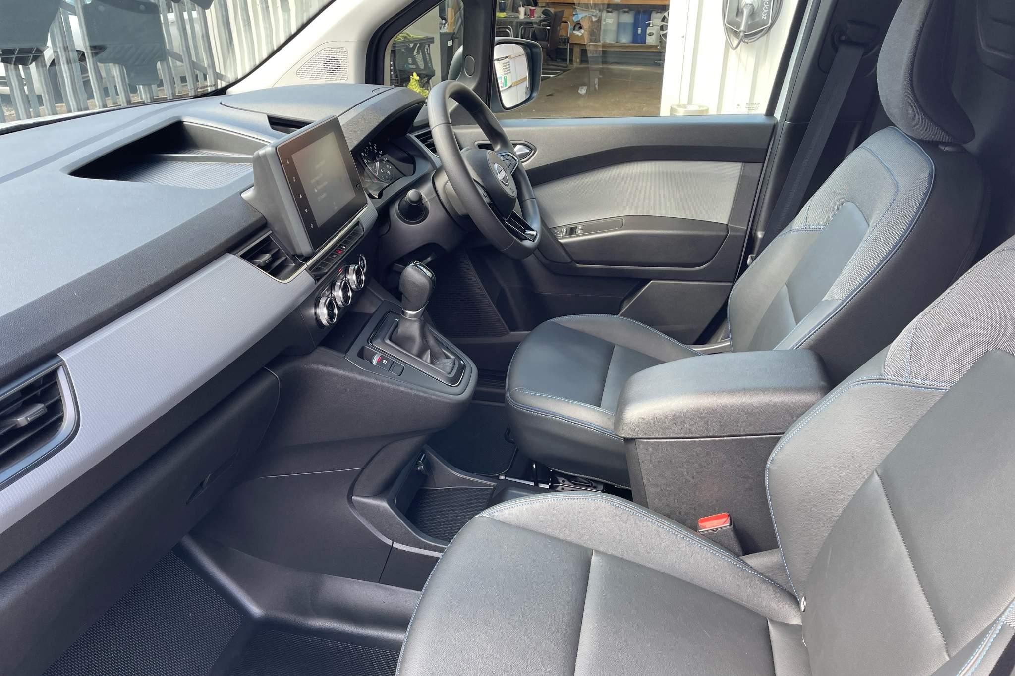 Nissan Townstar Image 12