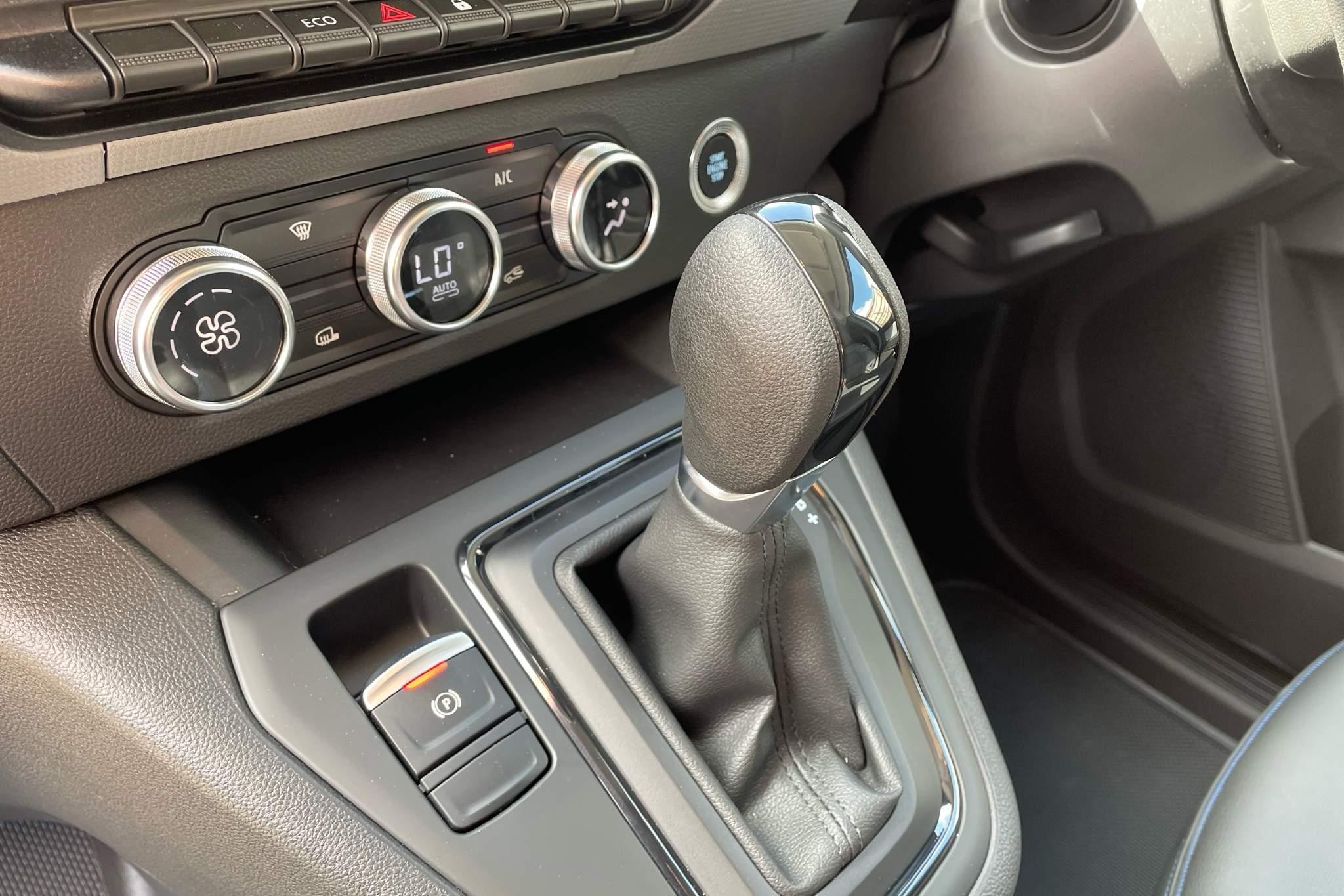 Nissan Townstar Image 26