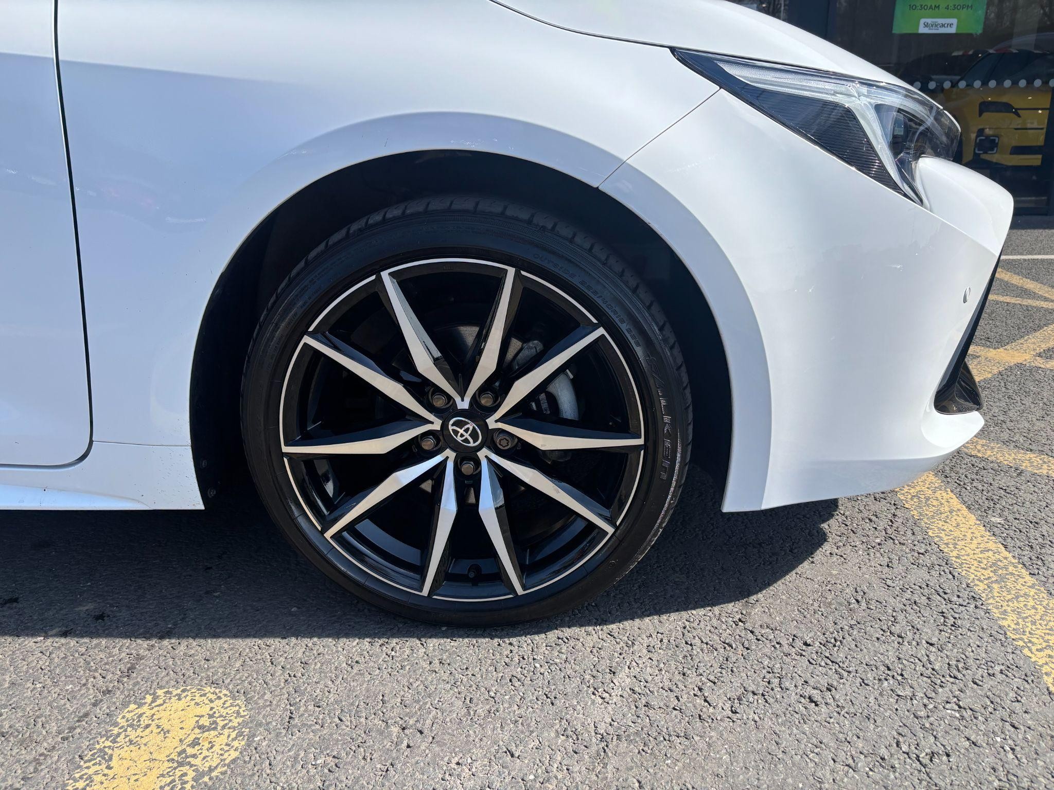 Toyota Corolla Image 15