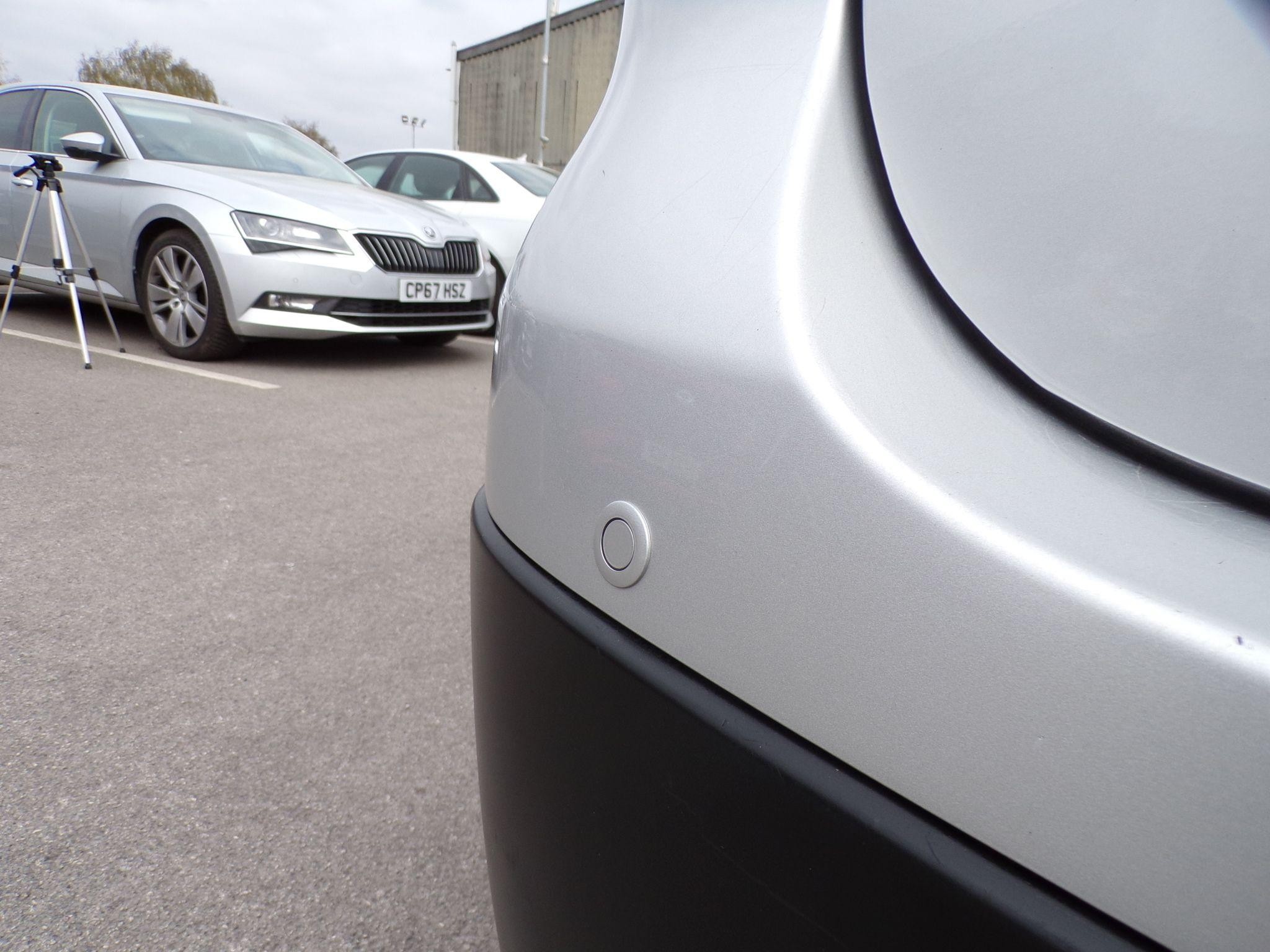 Suzuki SX4 S-Cross Image 11