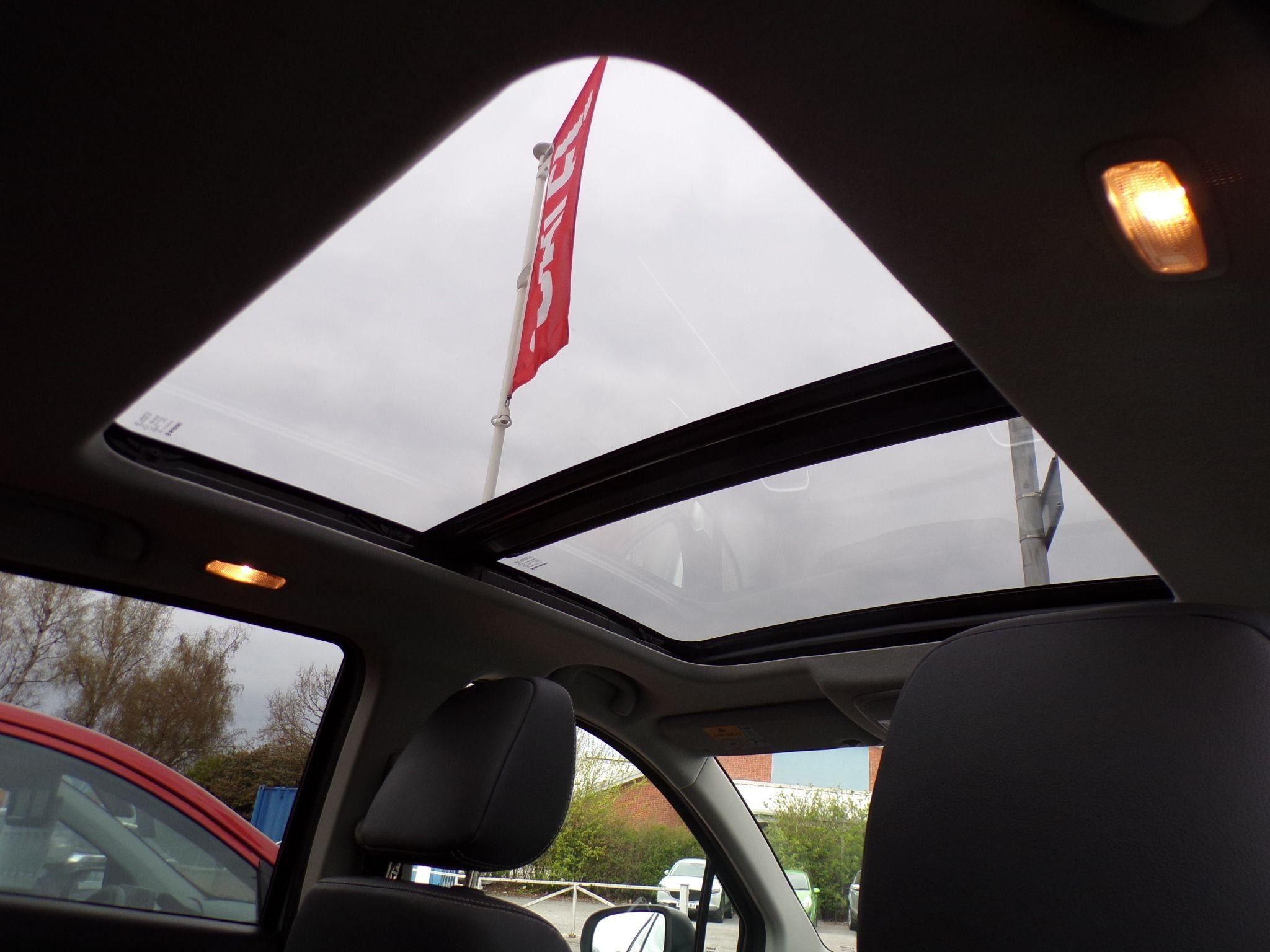 Suzuki SX4 S-Cross Image 37