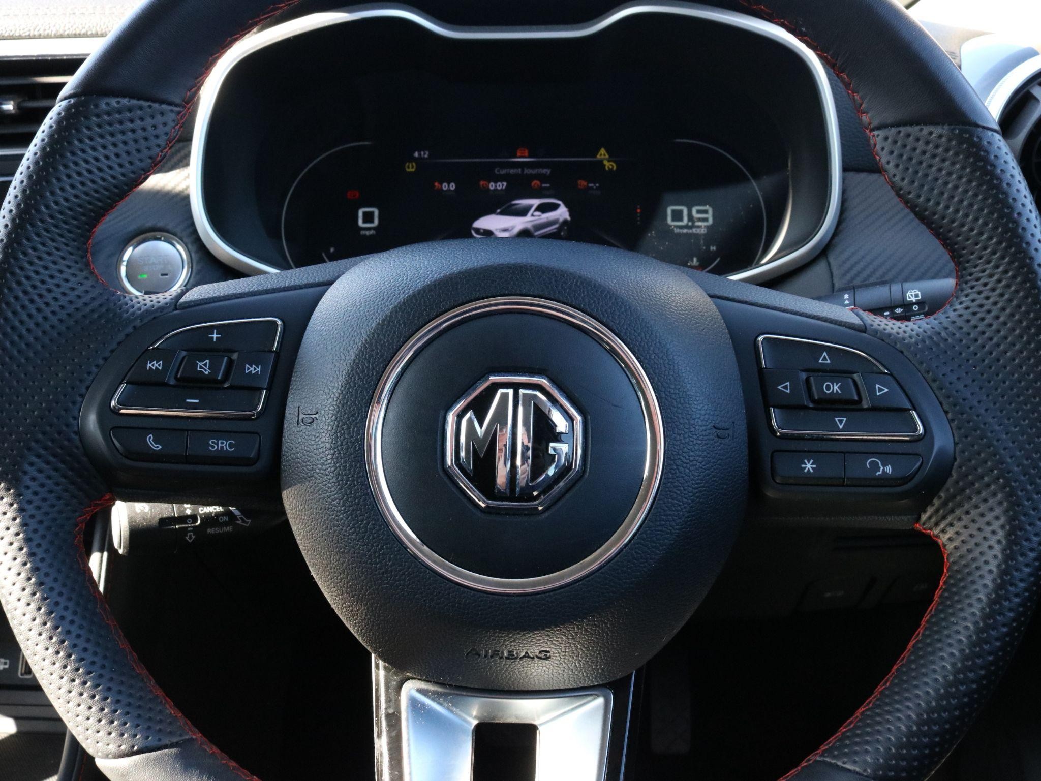 MG ZS Image 17