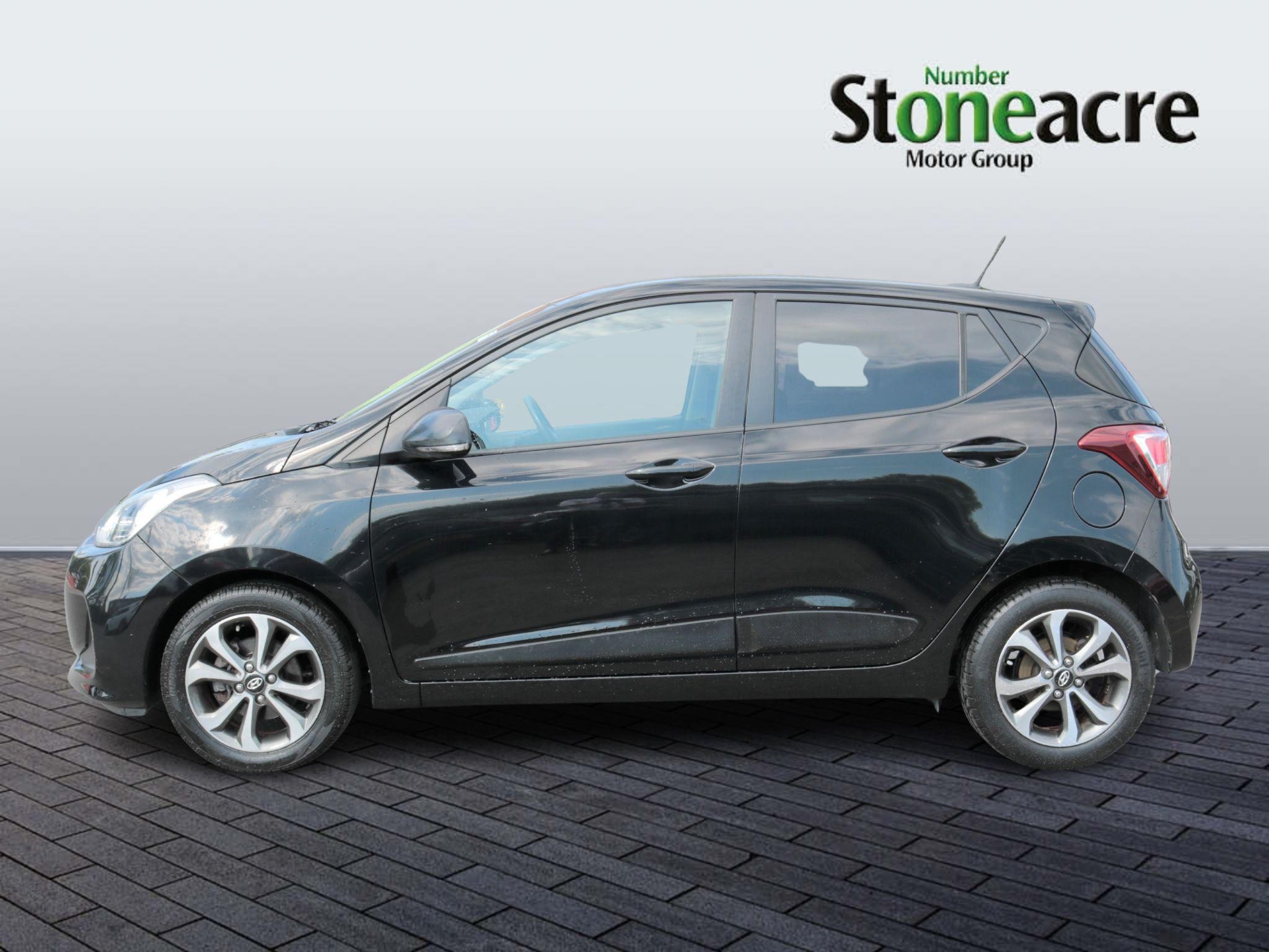 Hyundai i10 Image 6